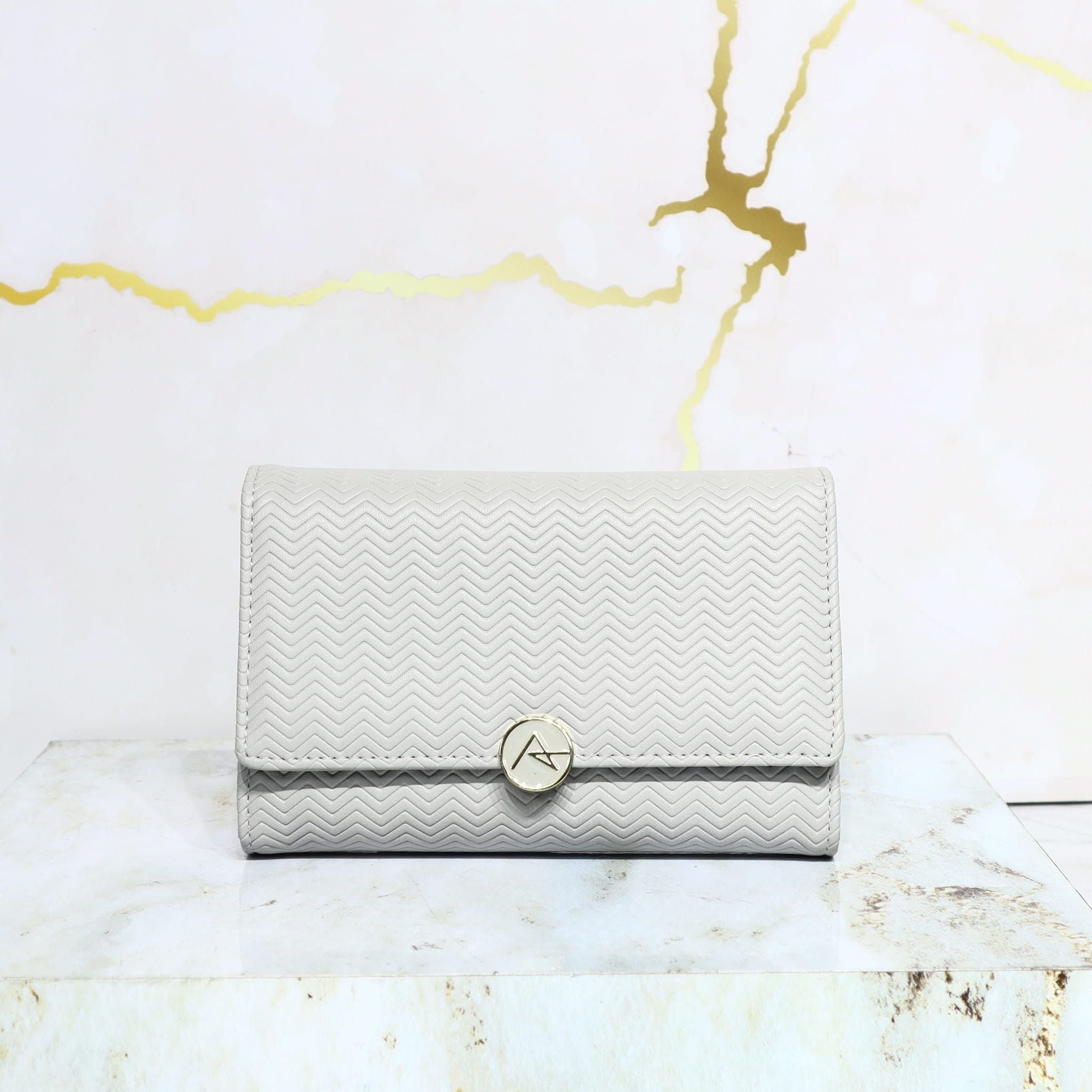 Billetera pequeña gris claro para mujer BI21402-1