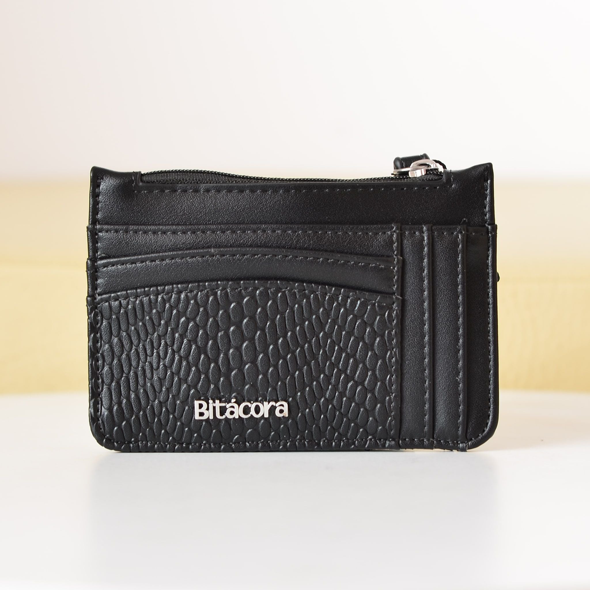 Tarjetero negro para mujer BI2144