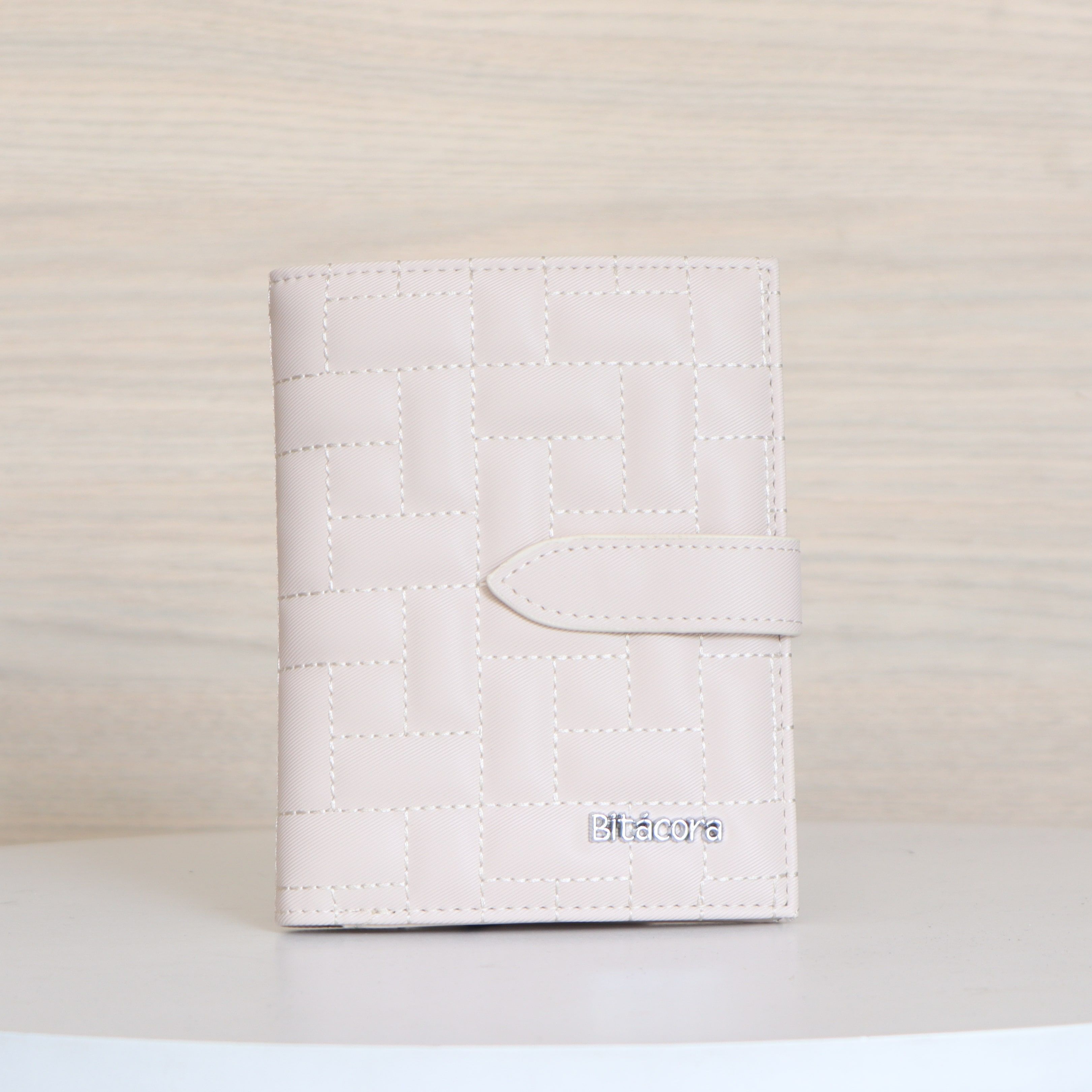 Billetera/ pasaporte talco para mujer BI-2198