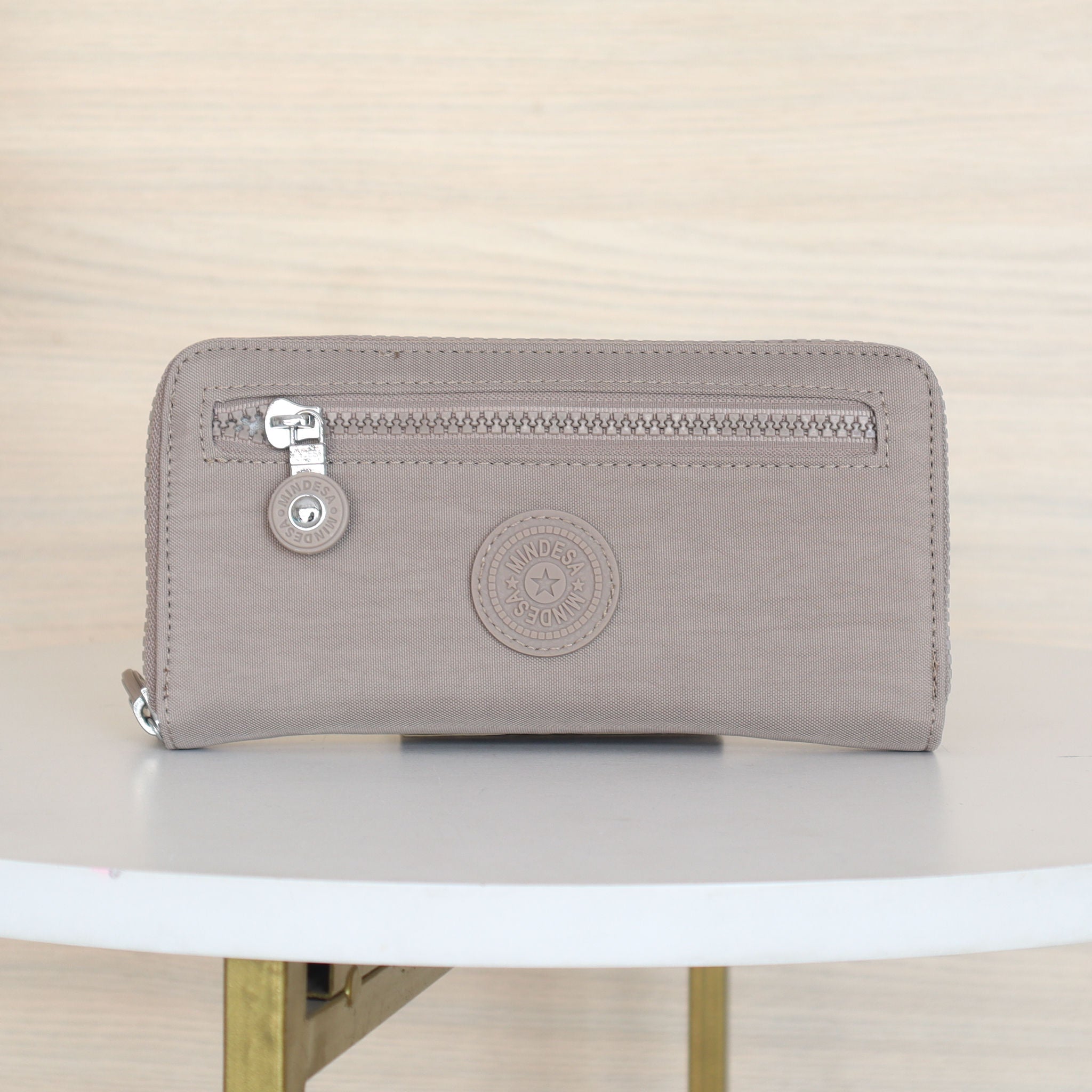 Billetera grande taupe para mujer BIZ8106