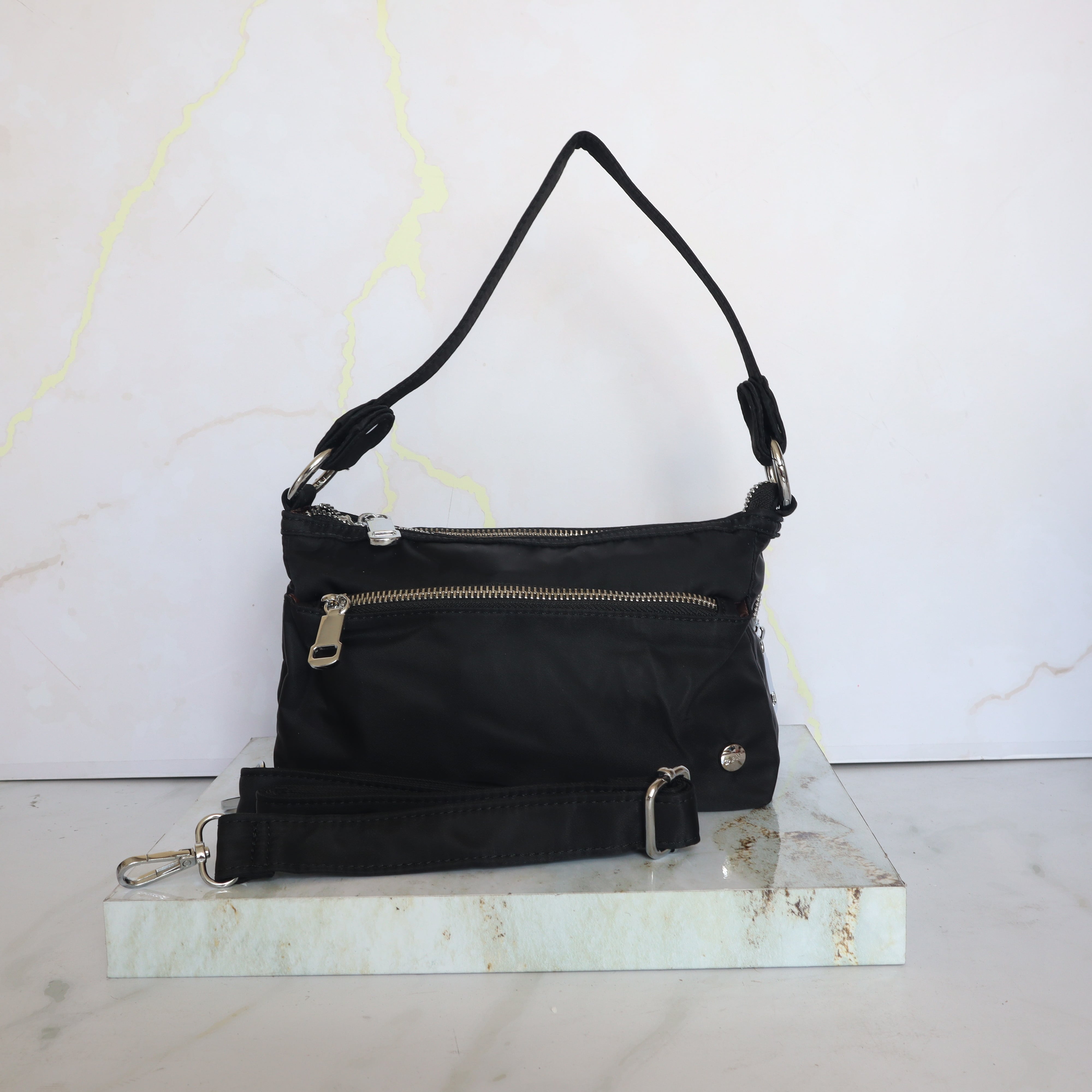 Bolso pequeño negro para mujer BOLZ2008