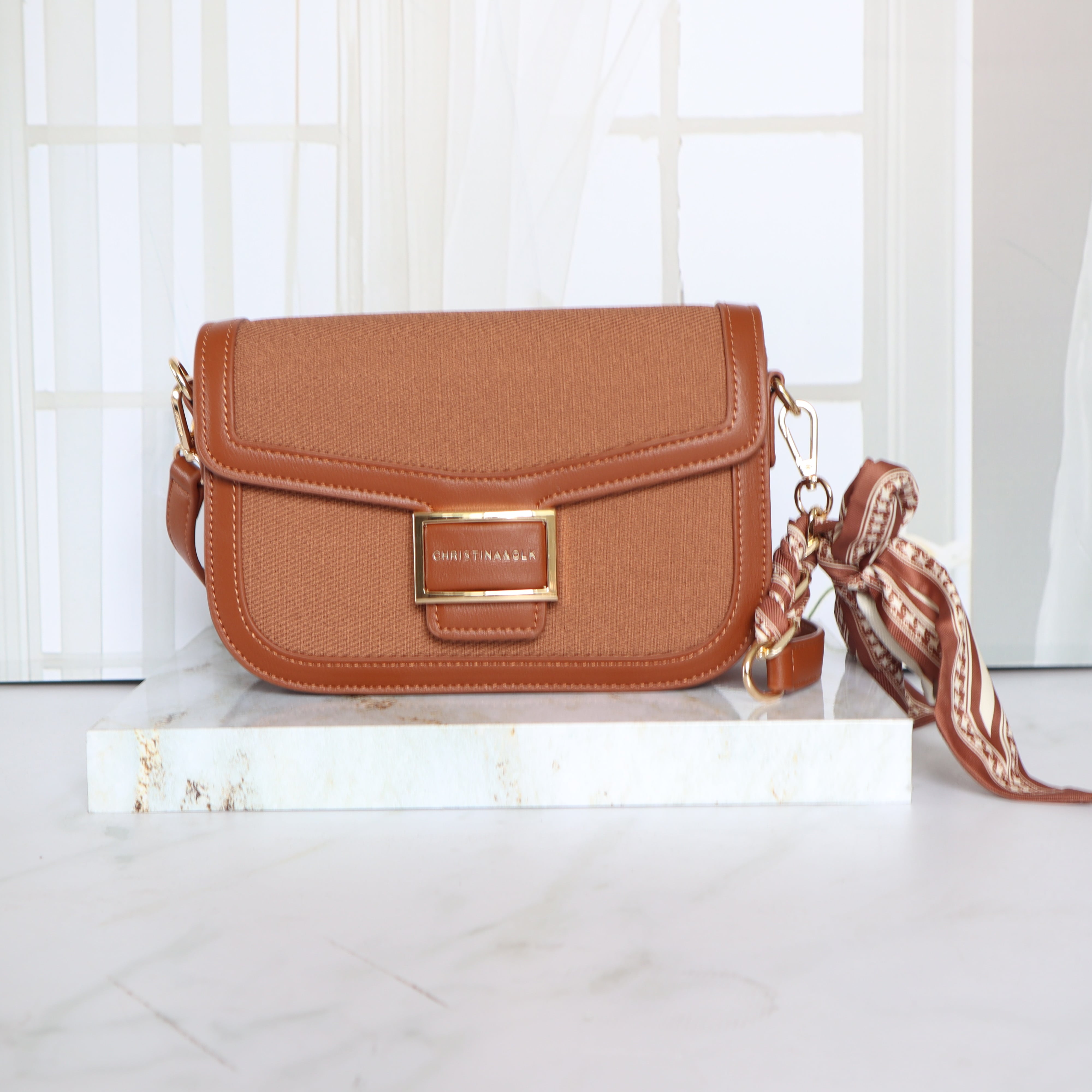 Manos libres pequeño miel para mujer BOLZ7100