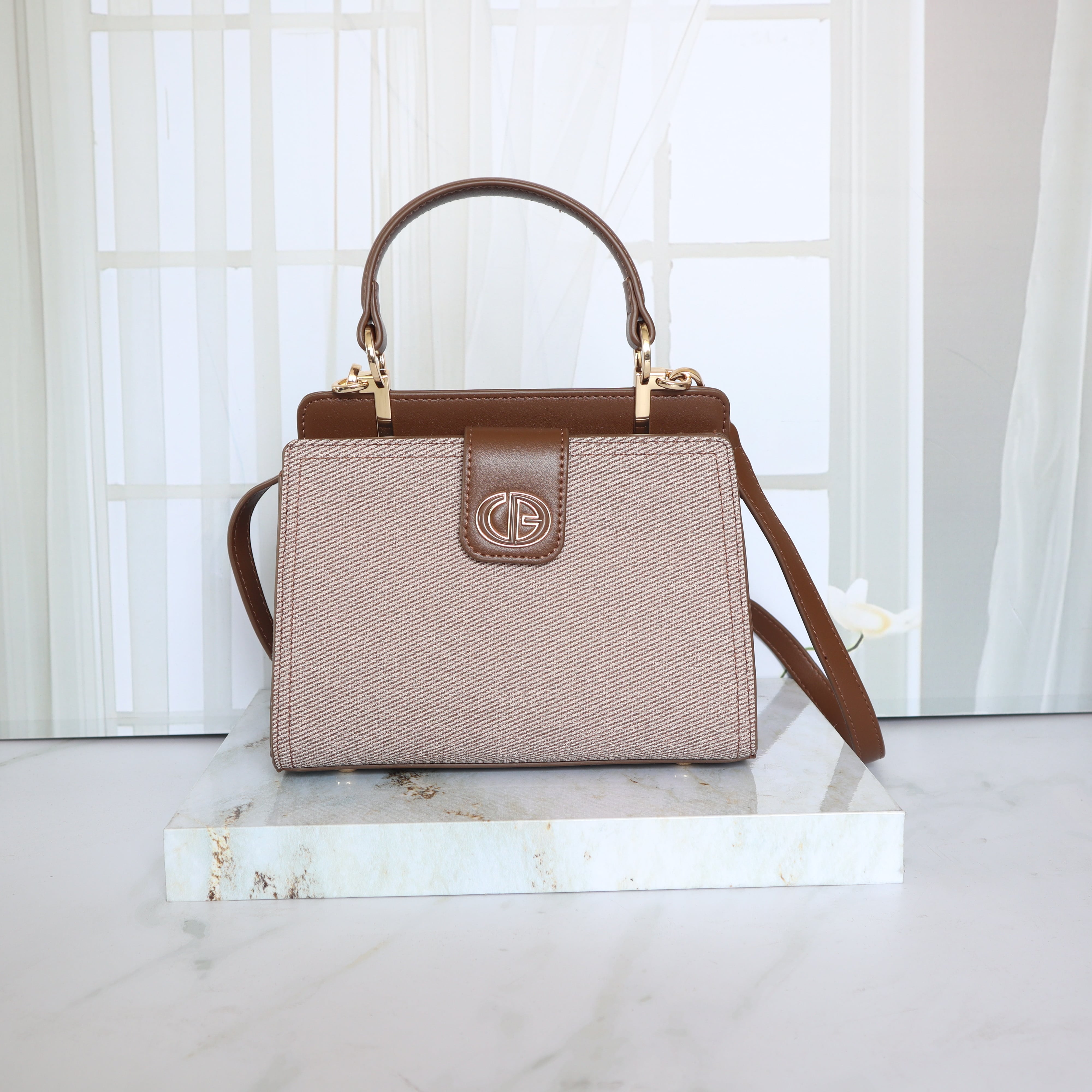 Bolso pequeño cafe para mujer BOLZ7235