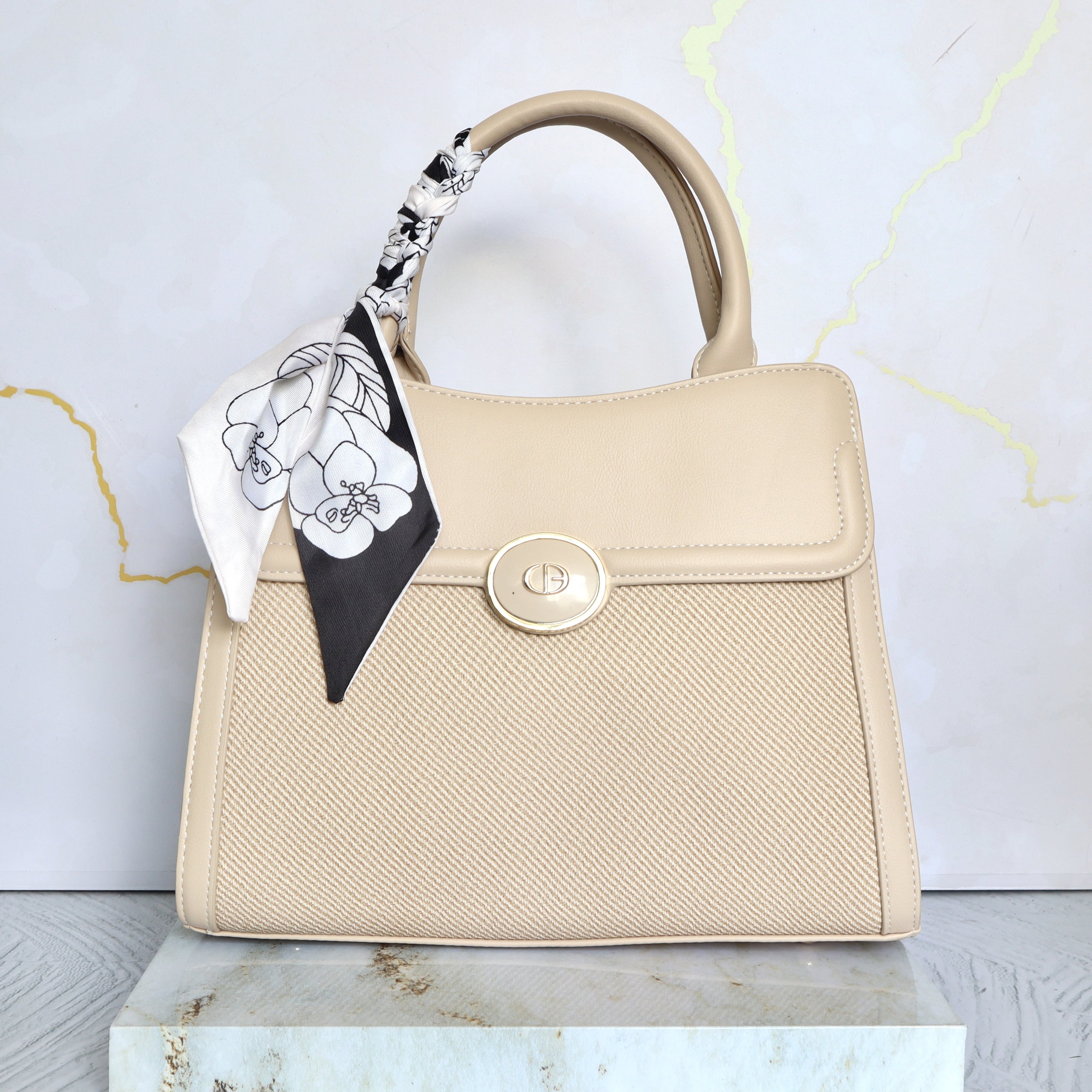 Bolso beige para mujer BOLZ8457