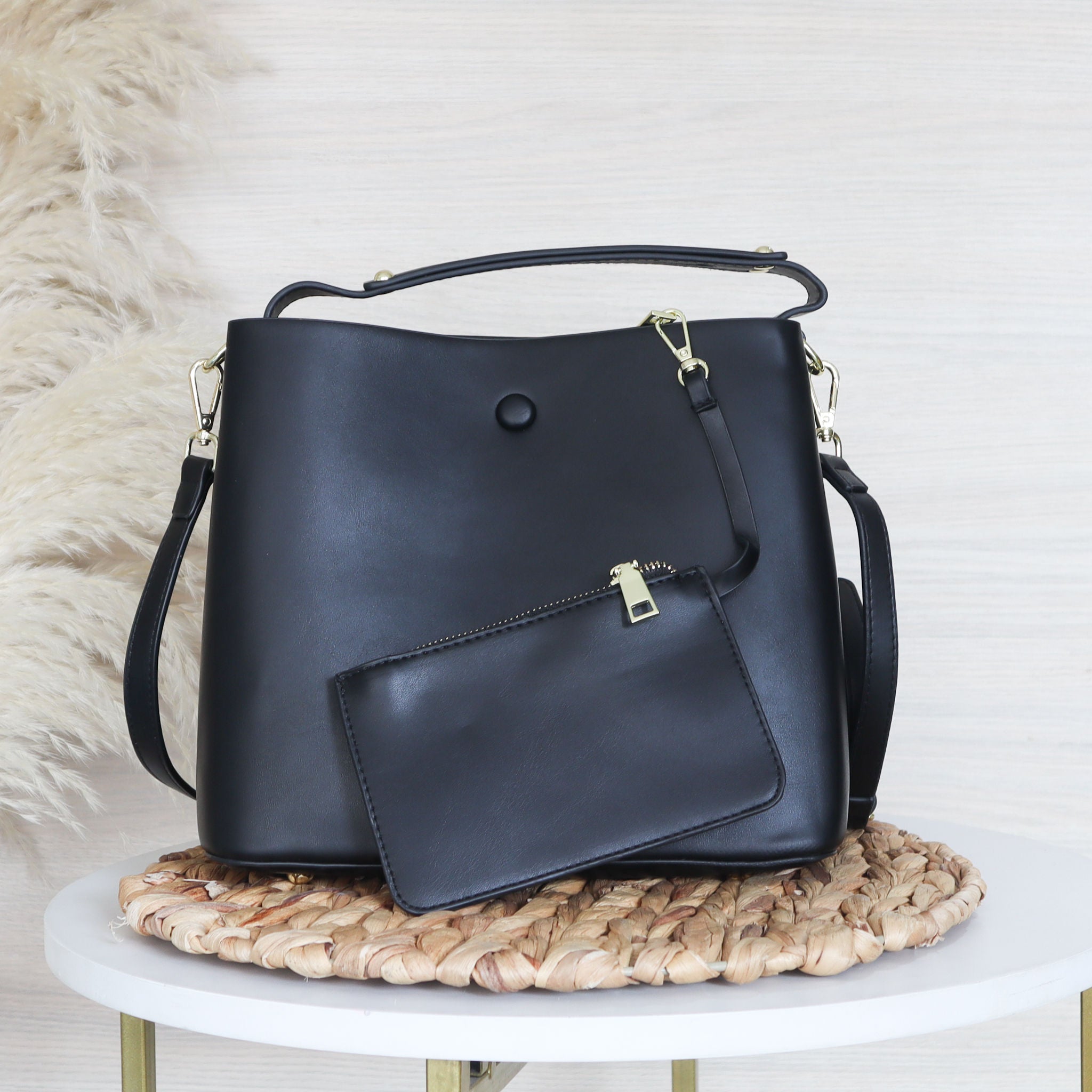 Bolso negro para mujer BOLZ8616