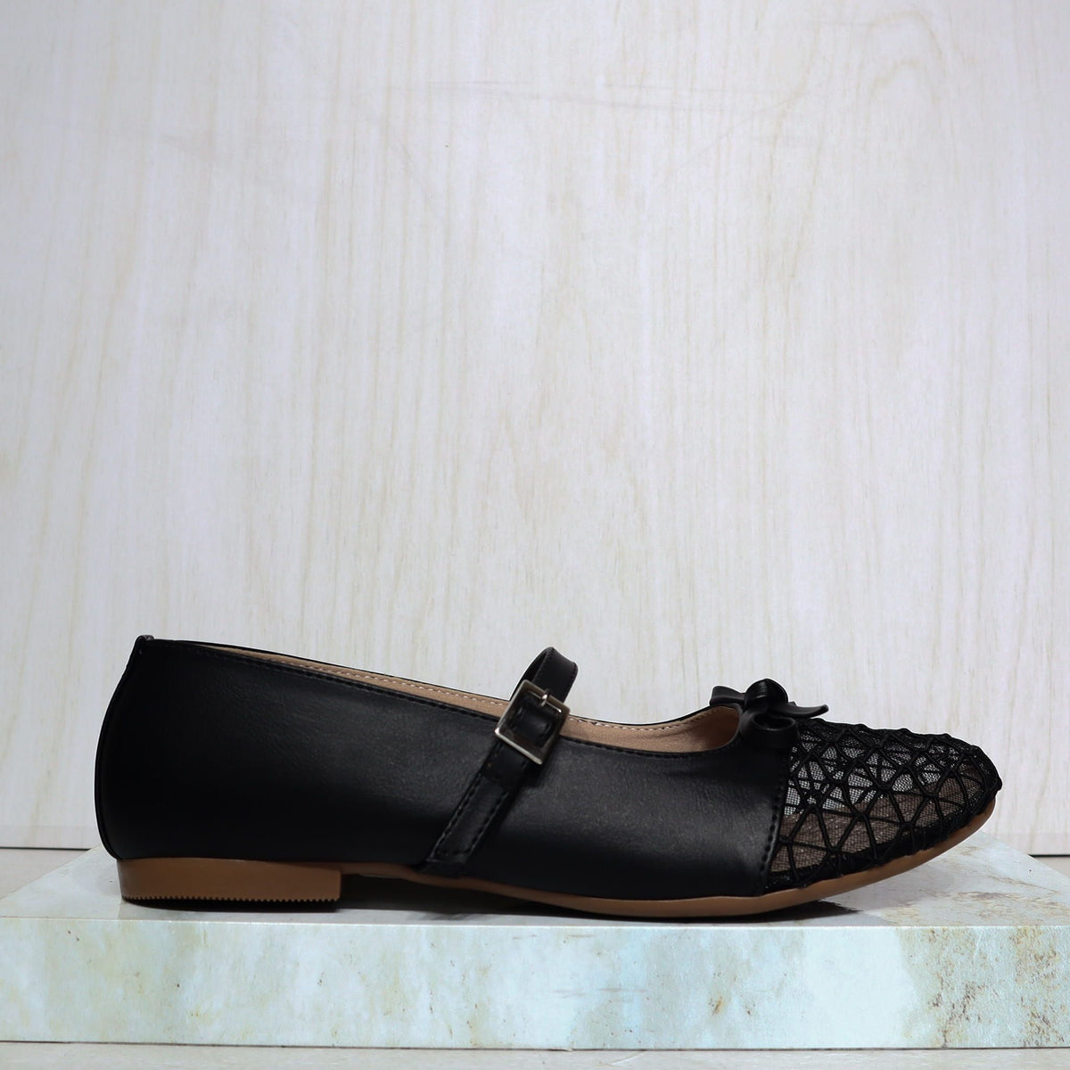 Baleta cerrada negro para mujer 304-Z147