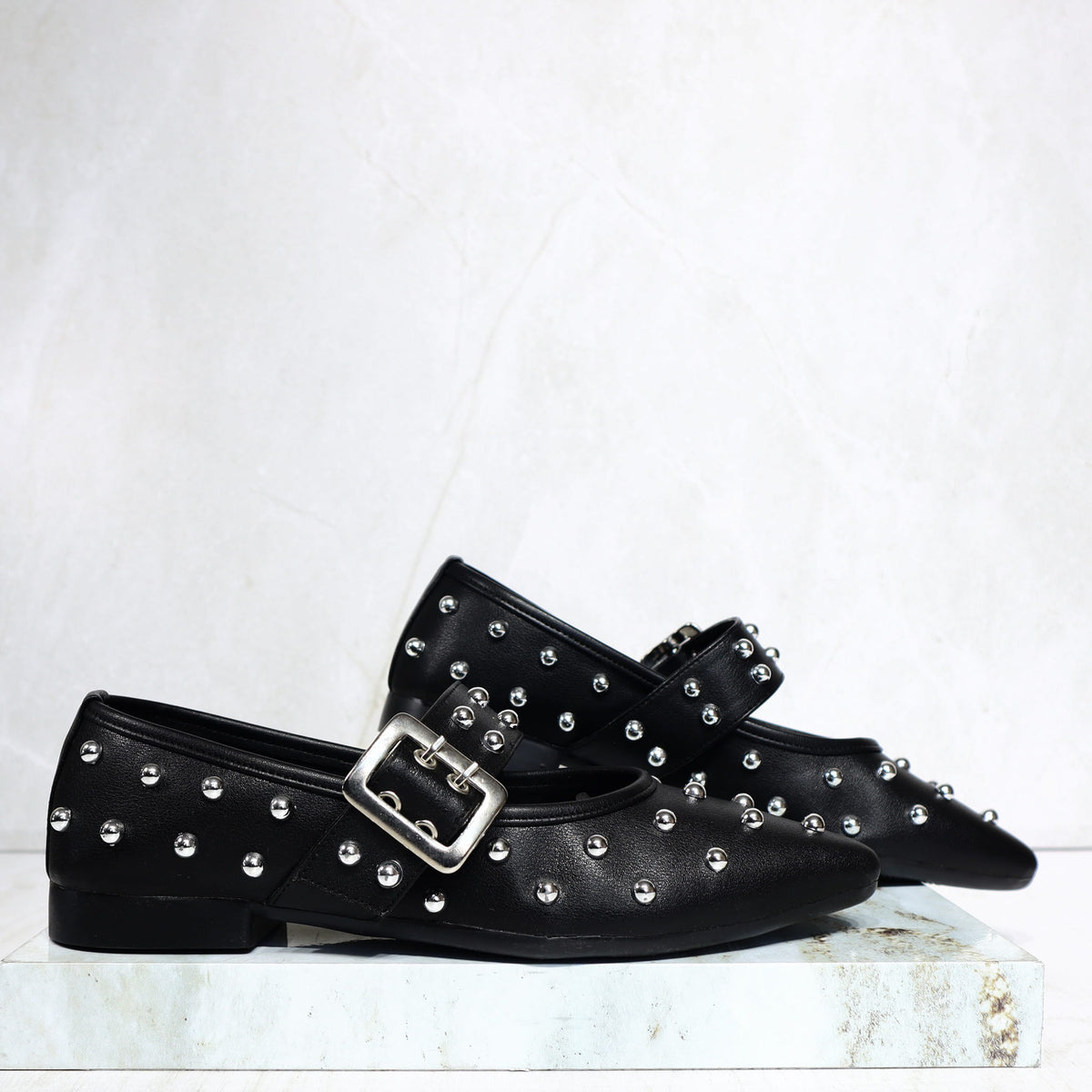 Baleta cerrada negro para mujer K604-Z436