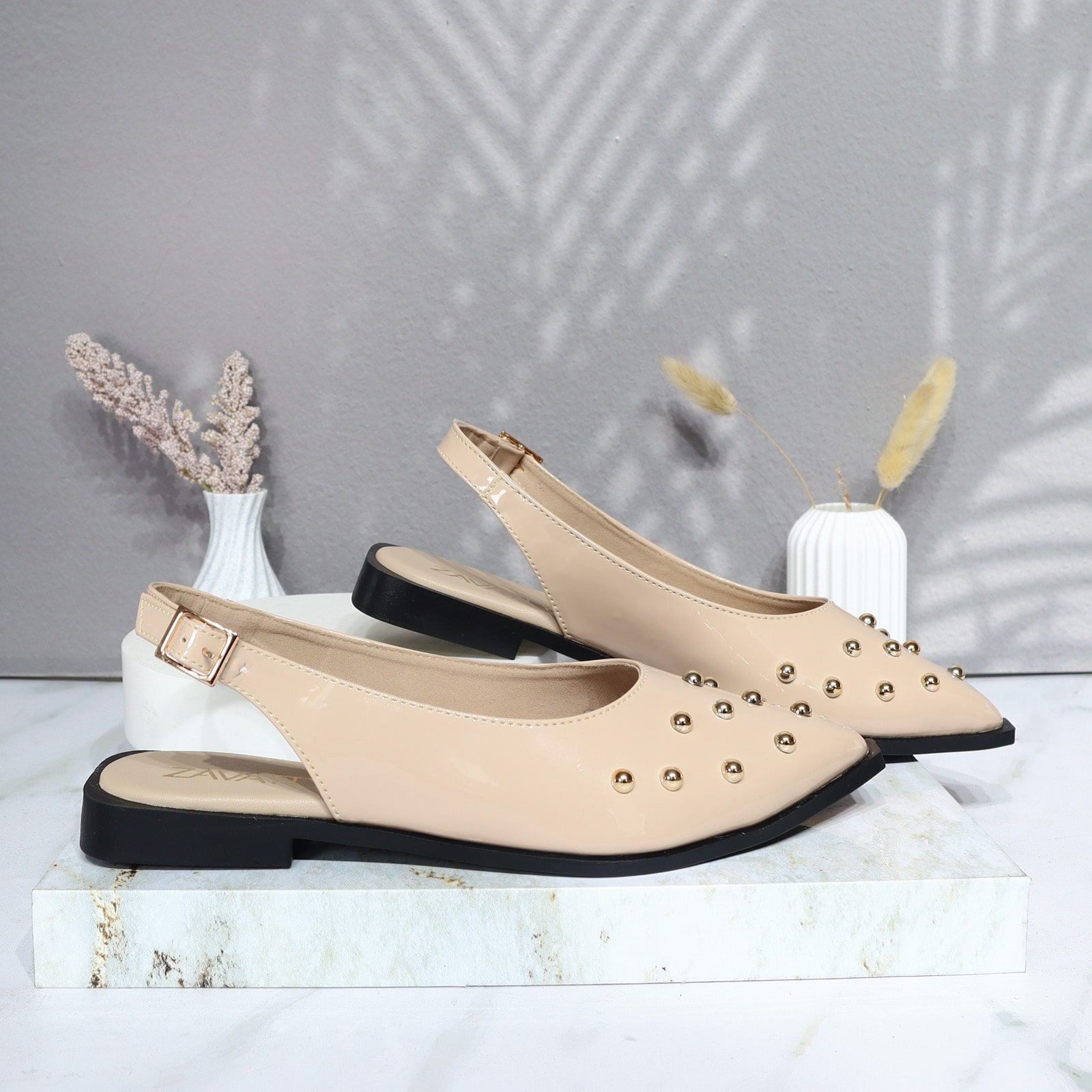 Baleta beige charol para mujer T2422-Z388