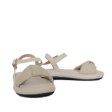 Sandalia plana gris para mujer M81-Z446