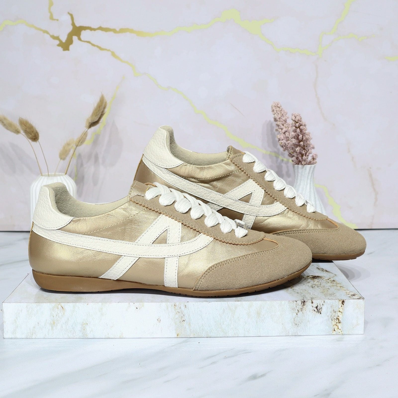 Tenis oro x talco cuero para mujer A202-Z495