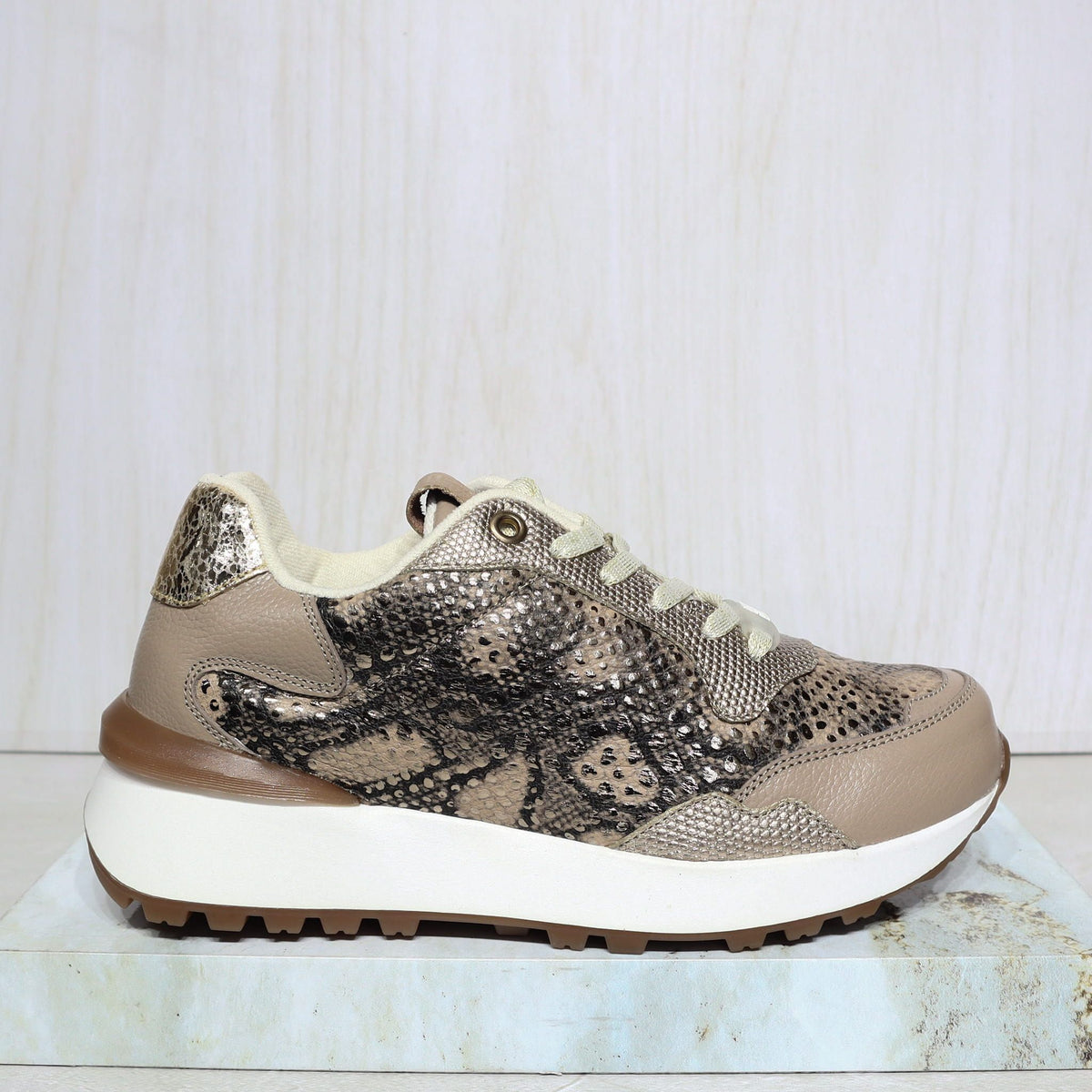 Tenis cuero taupe x folia cuero para mujer TAC1046
