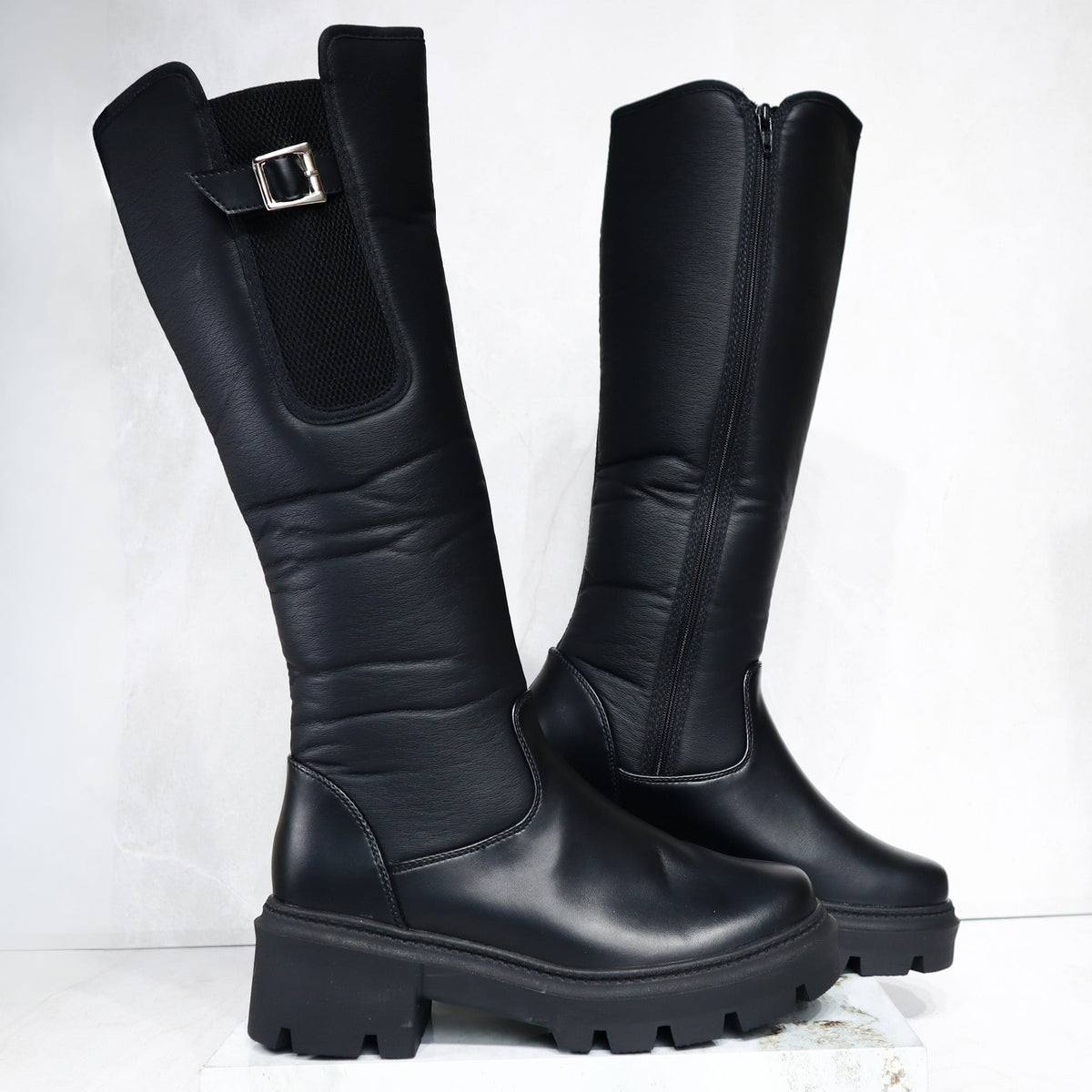 Bota plana negro para mujer 781-Z96