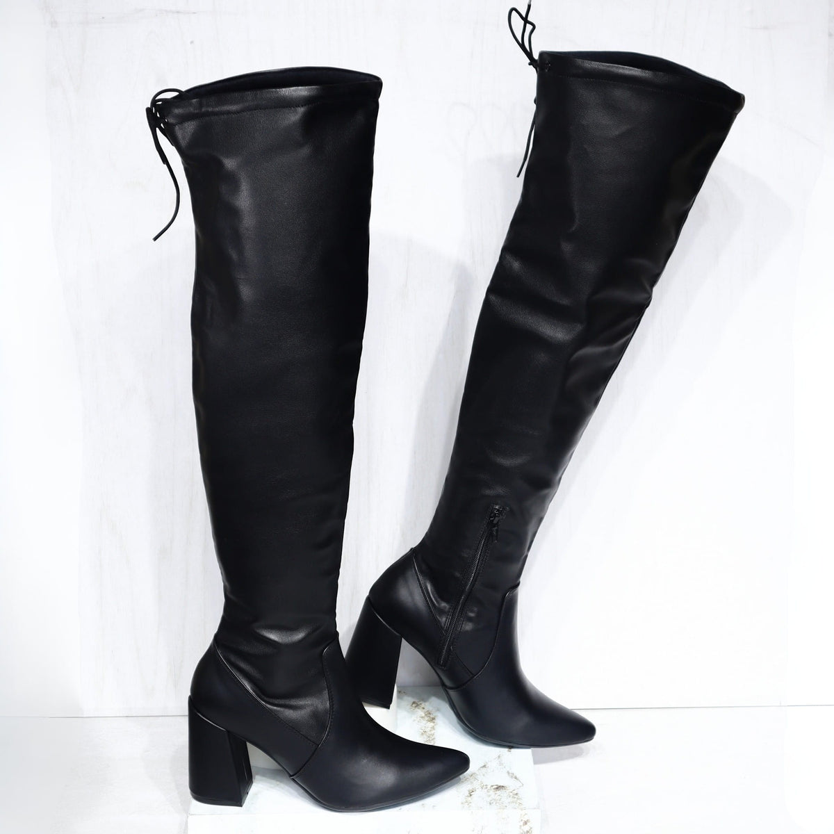 Bota tacon 5 1/2 negro para mujer 1528-Z279