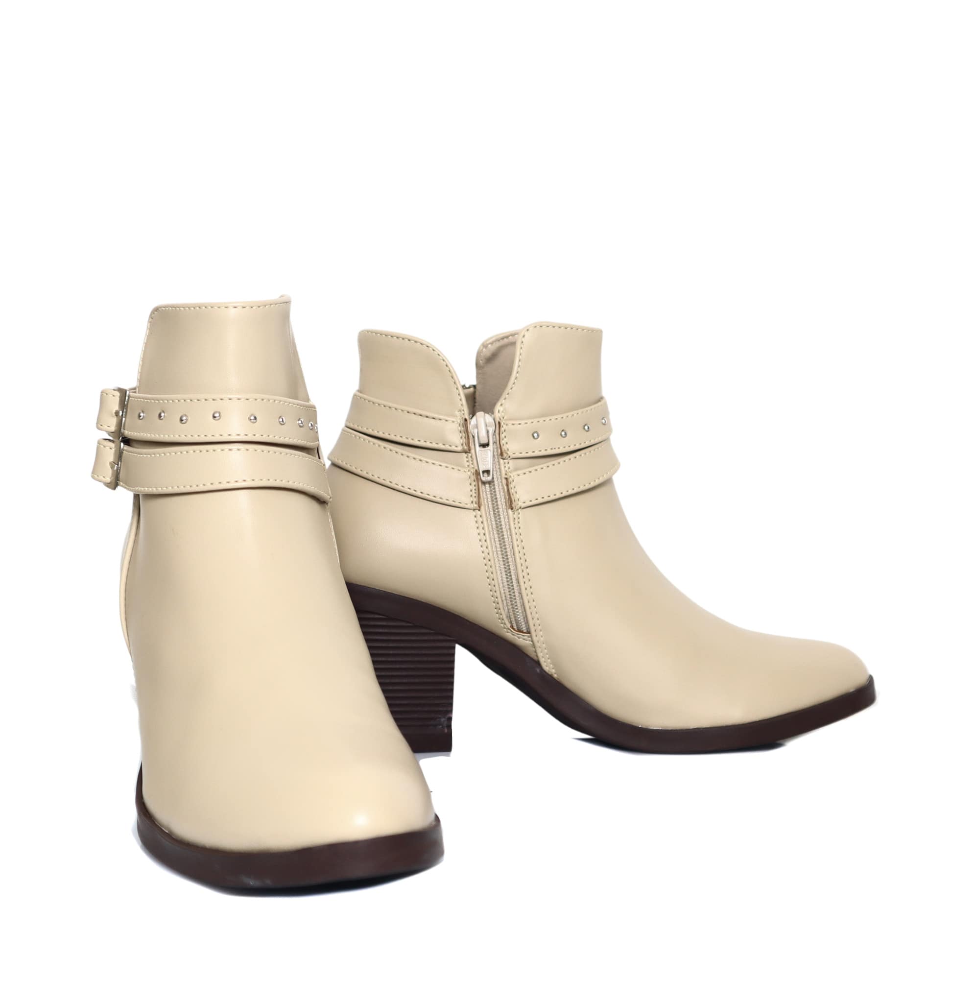 Botin almendra para mujer 24115-Z22