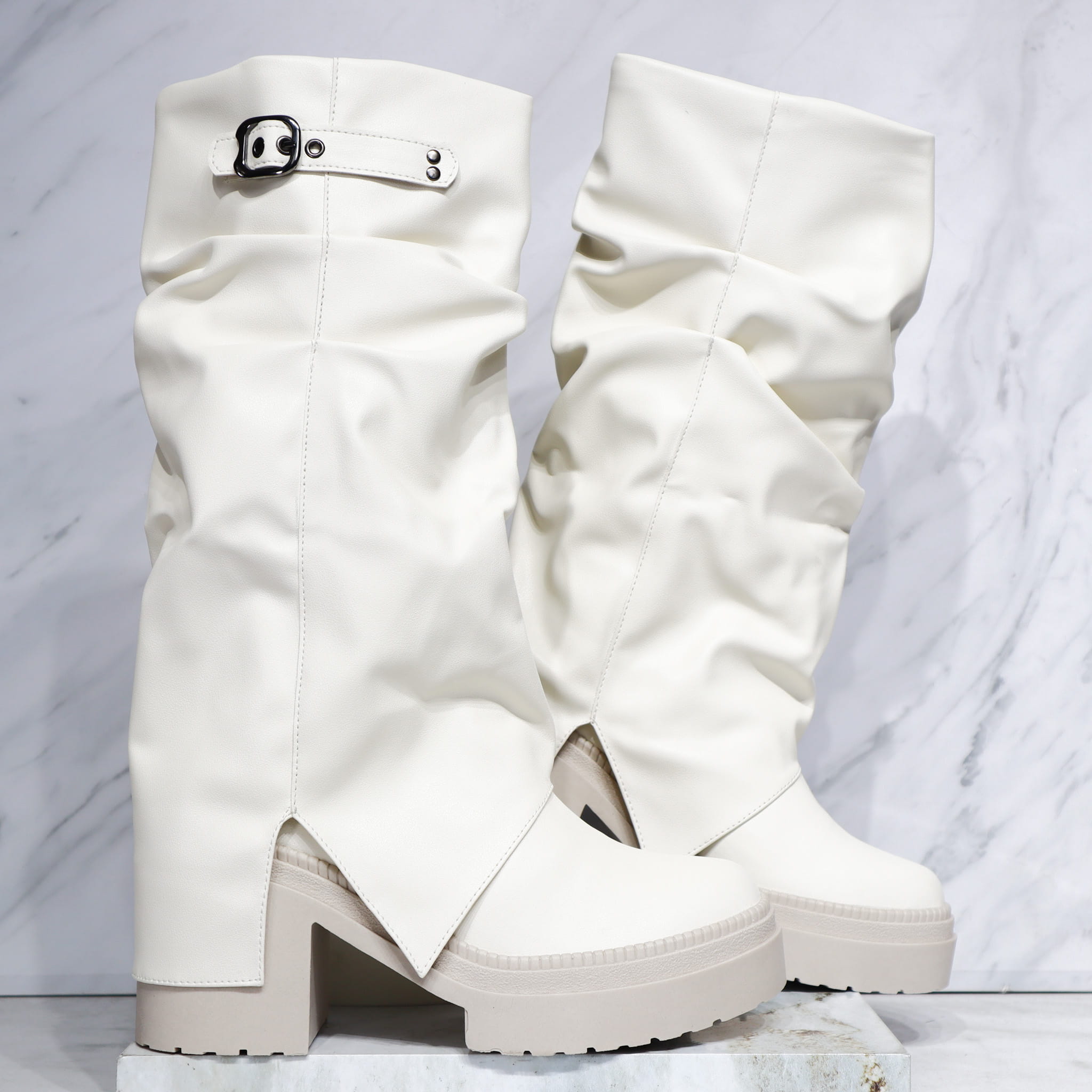 Bota talco para mujer 25160-Z22
