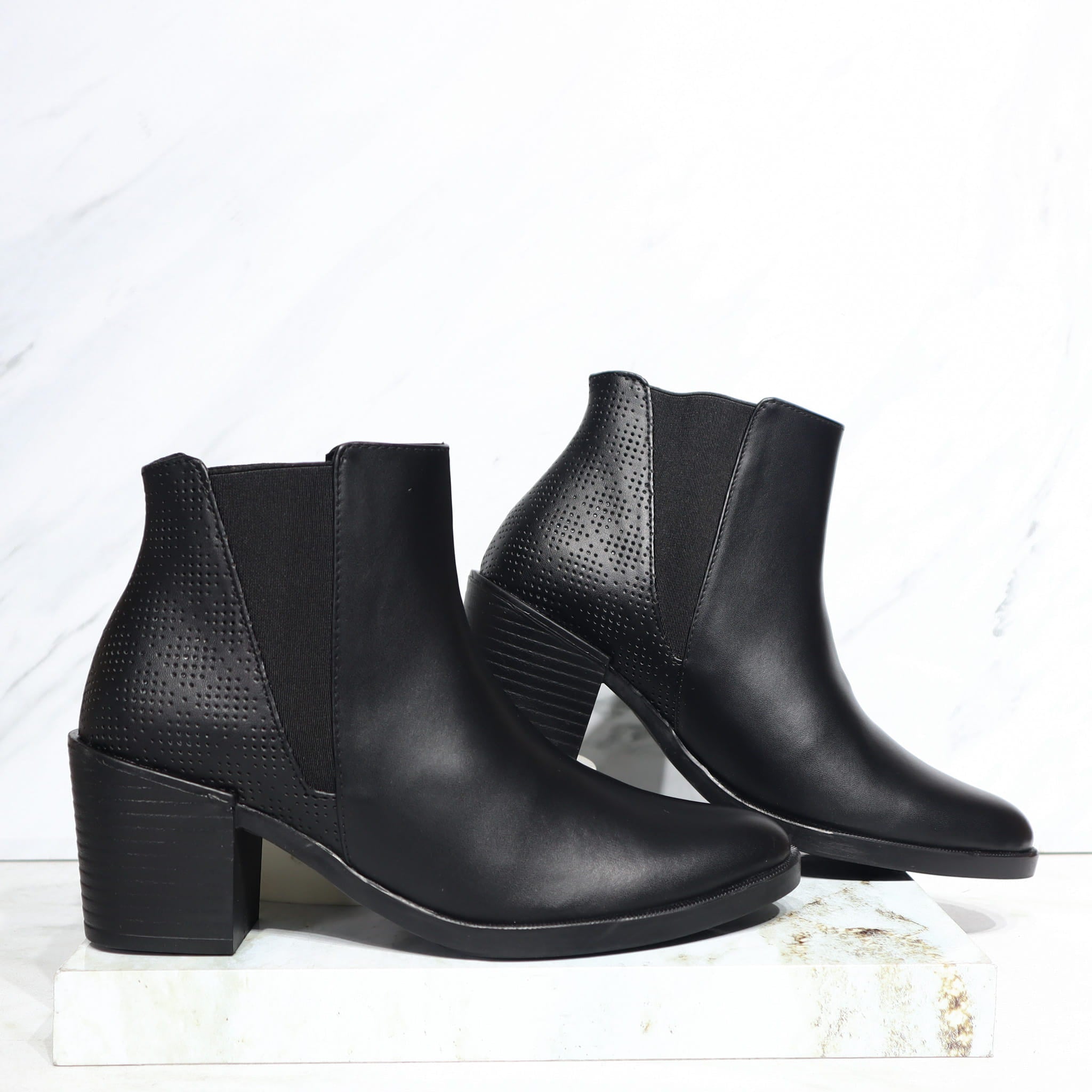 Botin negro para mujer 2673-Z22