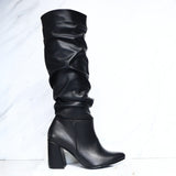 Bota tacon 5 1/2 negro para mujer 7560-Z411