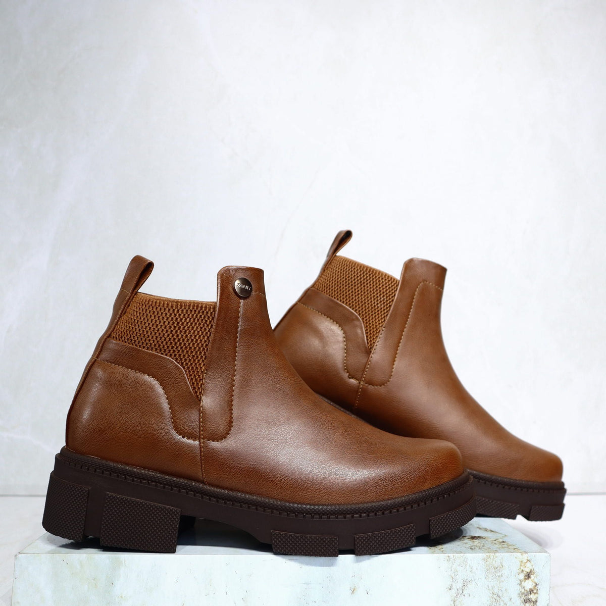 Botin miel para mujer MONTANA-Z126