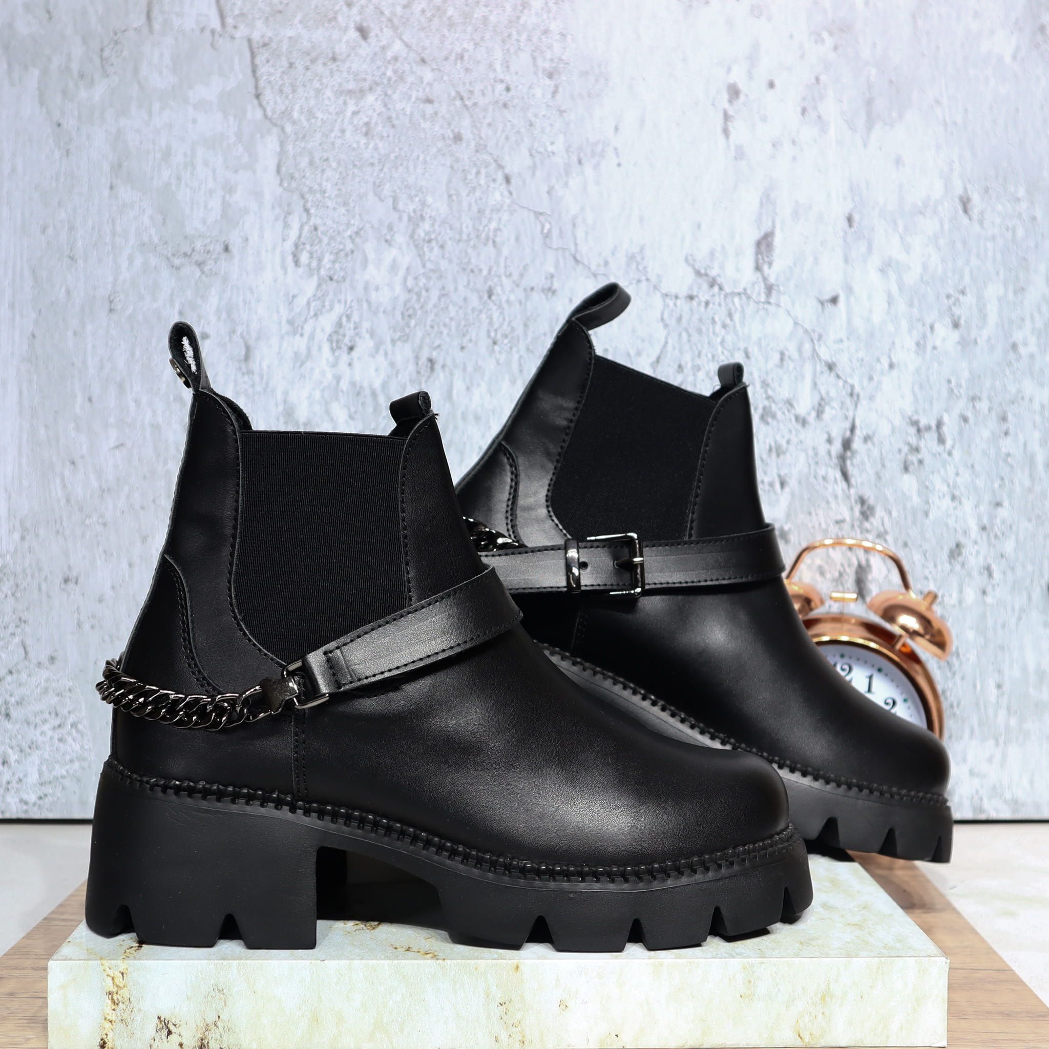 Botin negro para mujer TA328