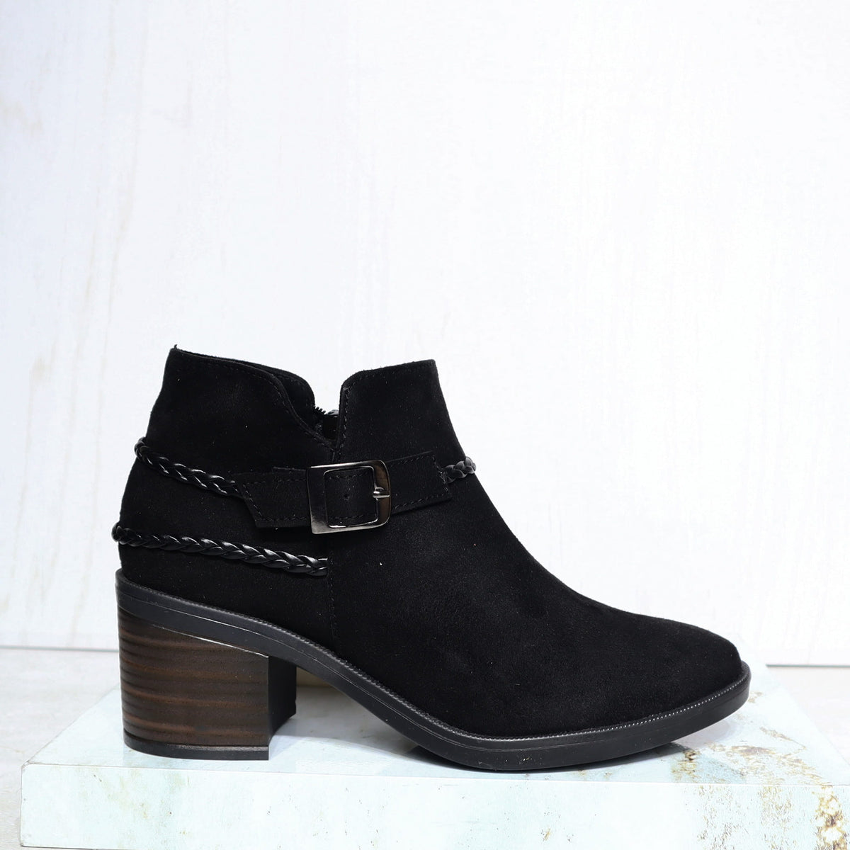 Botin tacon 5 1/2 negro para mujer 26109-Z22
