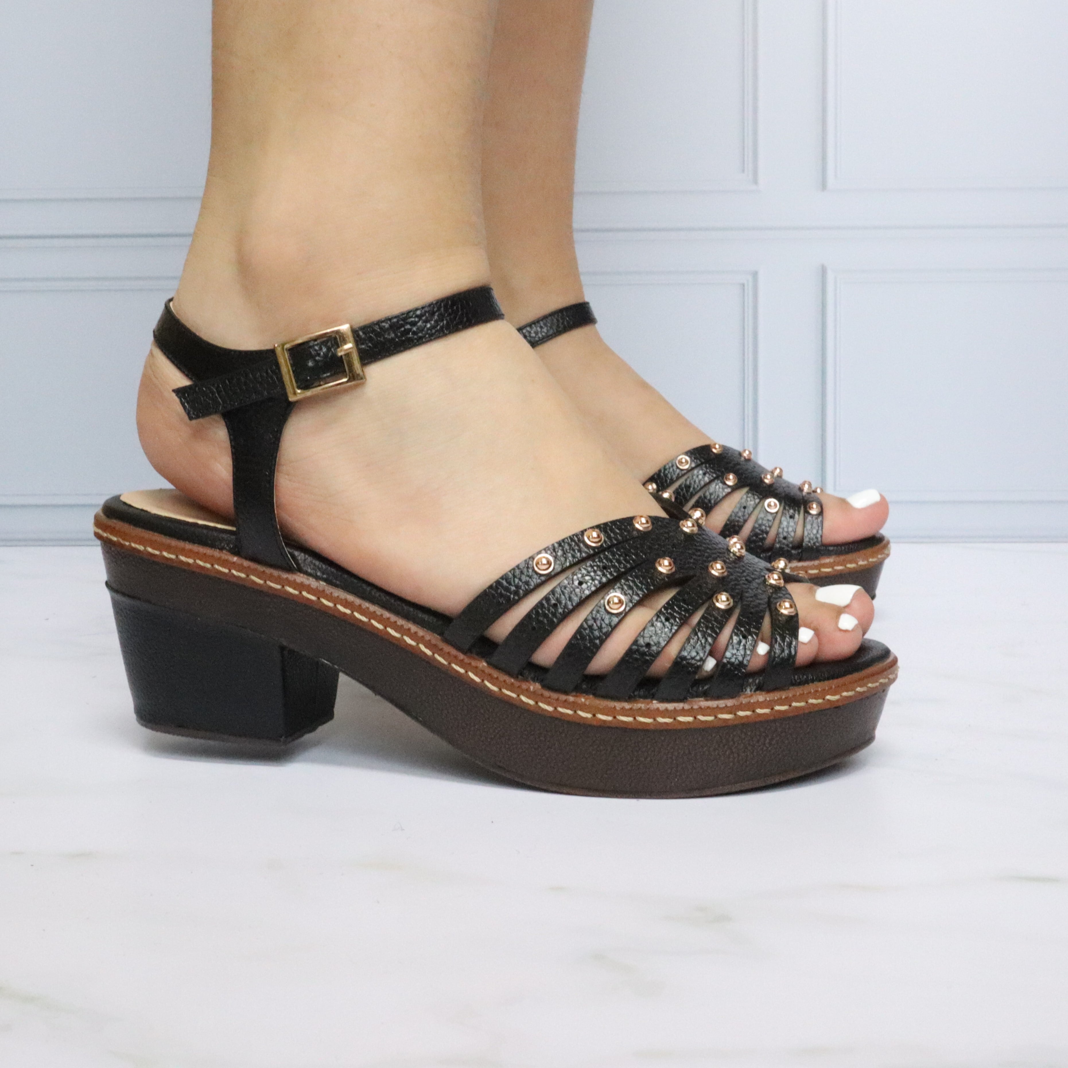 Sandalia para mujer 6334-Z06