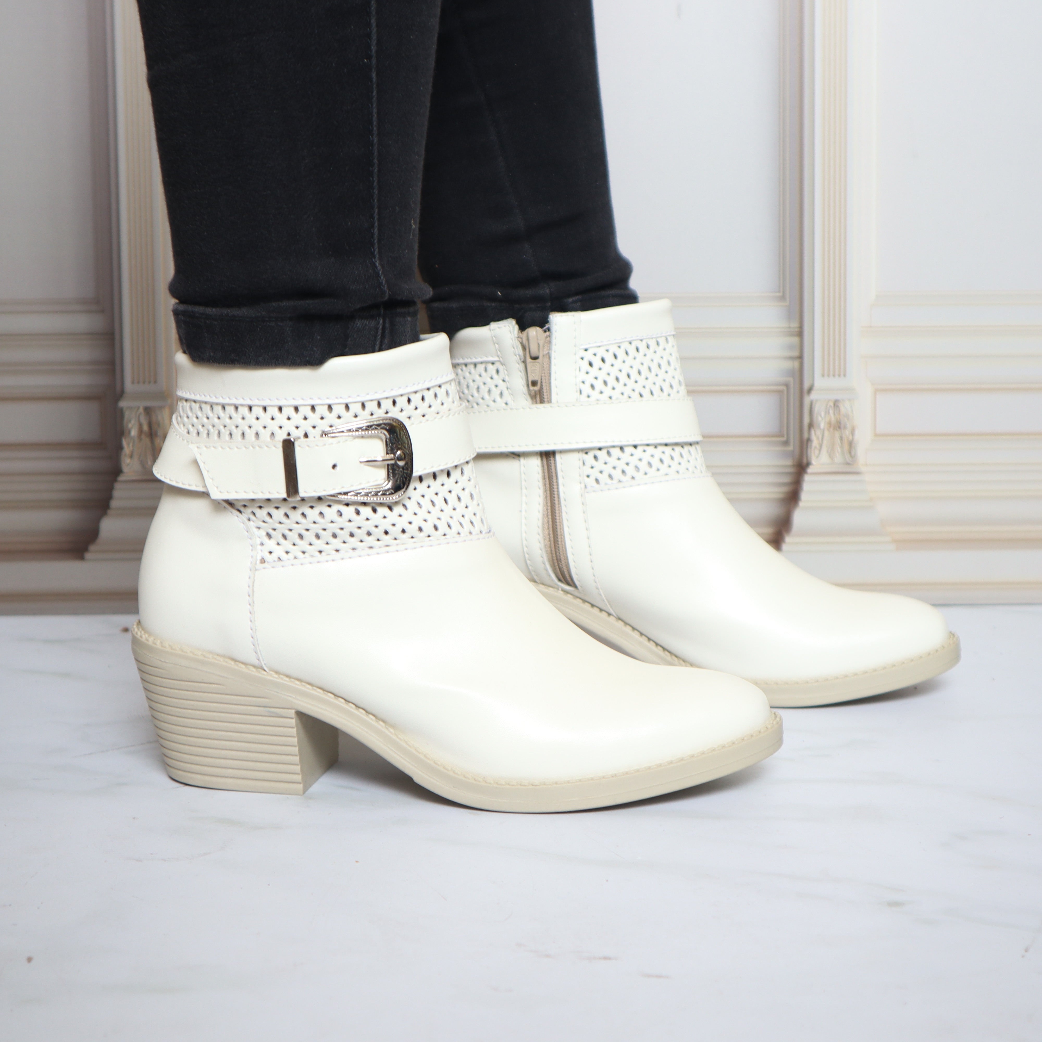 Bota para mujer 25117-Z22