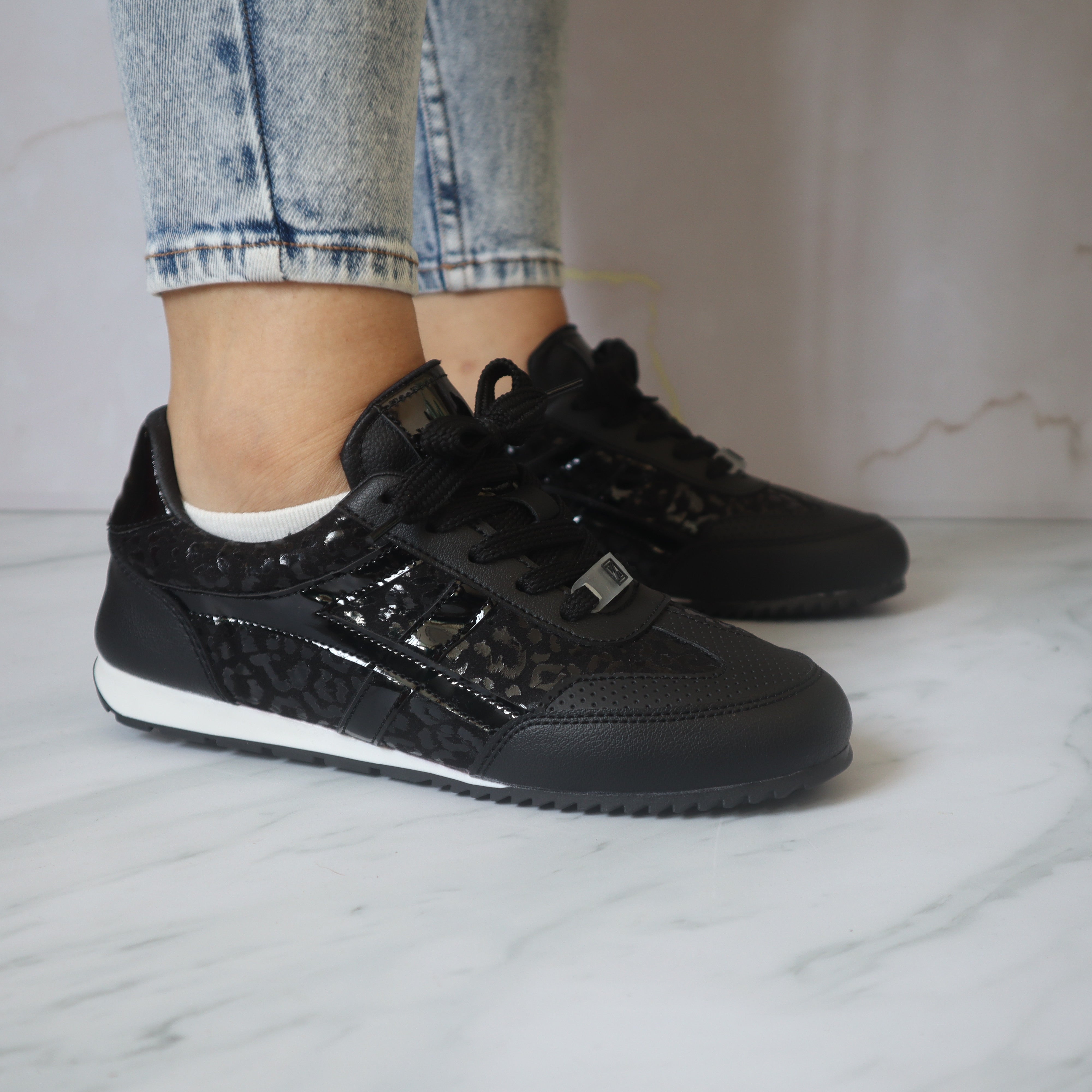 Tenis para mujer 2408-Z246