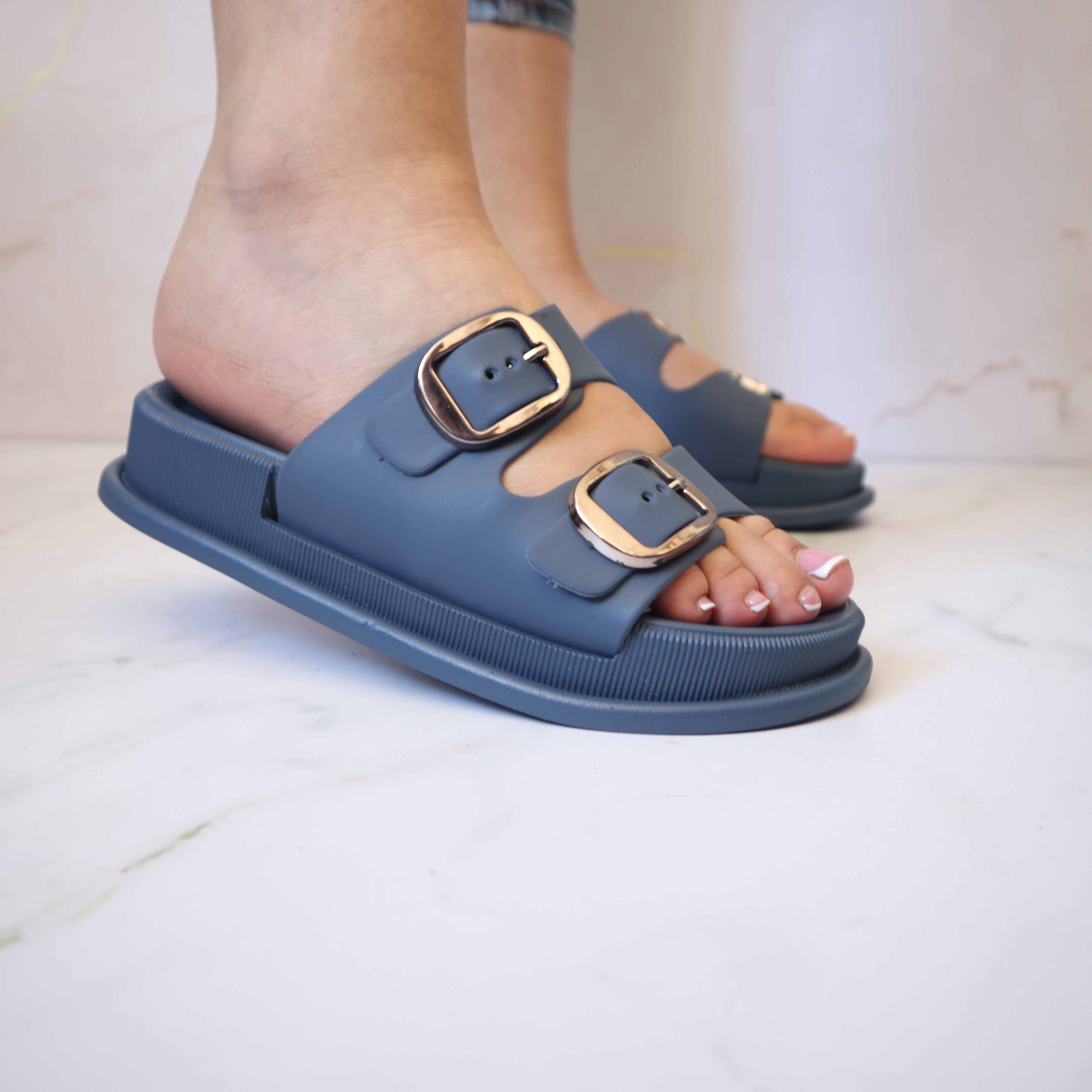 Sandalia Sandalia plana para mujer 2502-Z457