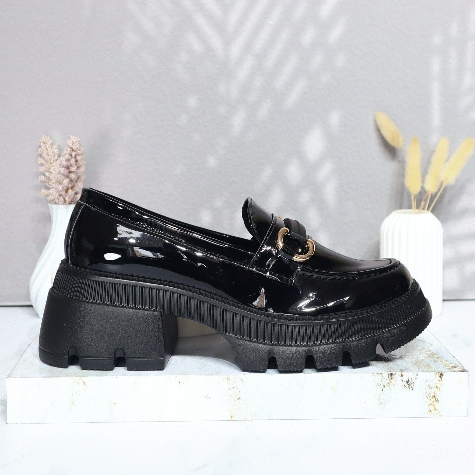 Mocasin negro para mujer 002-Z227