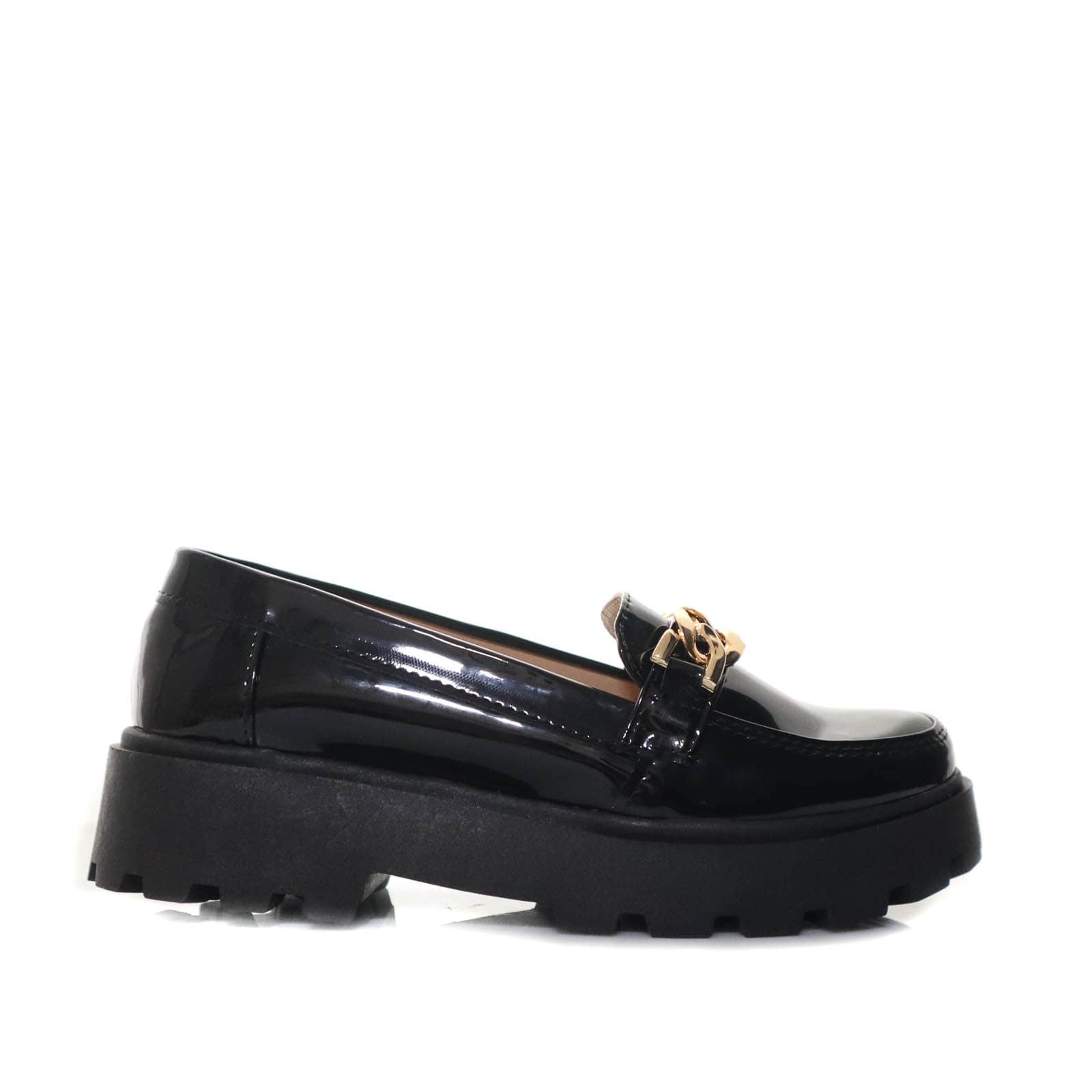 Mocasin negro charol para mujer 266-Z284