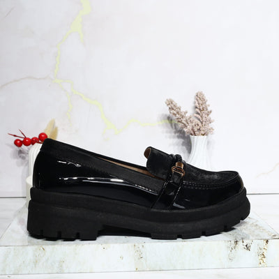 Mocasin negro charol para mujer 609-Z284