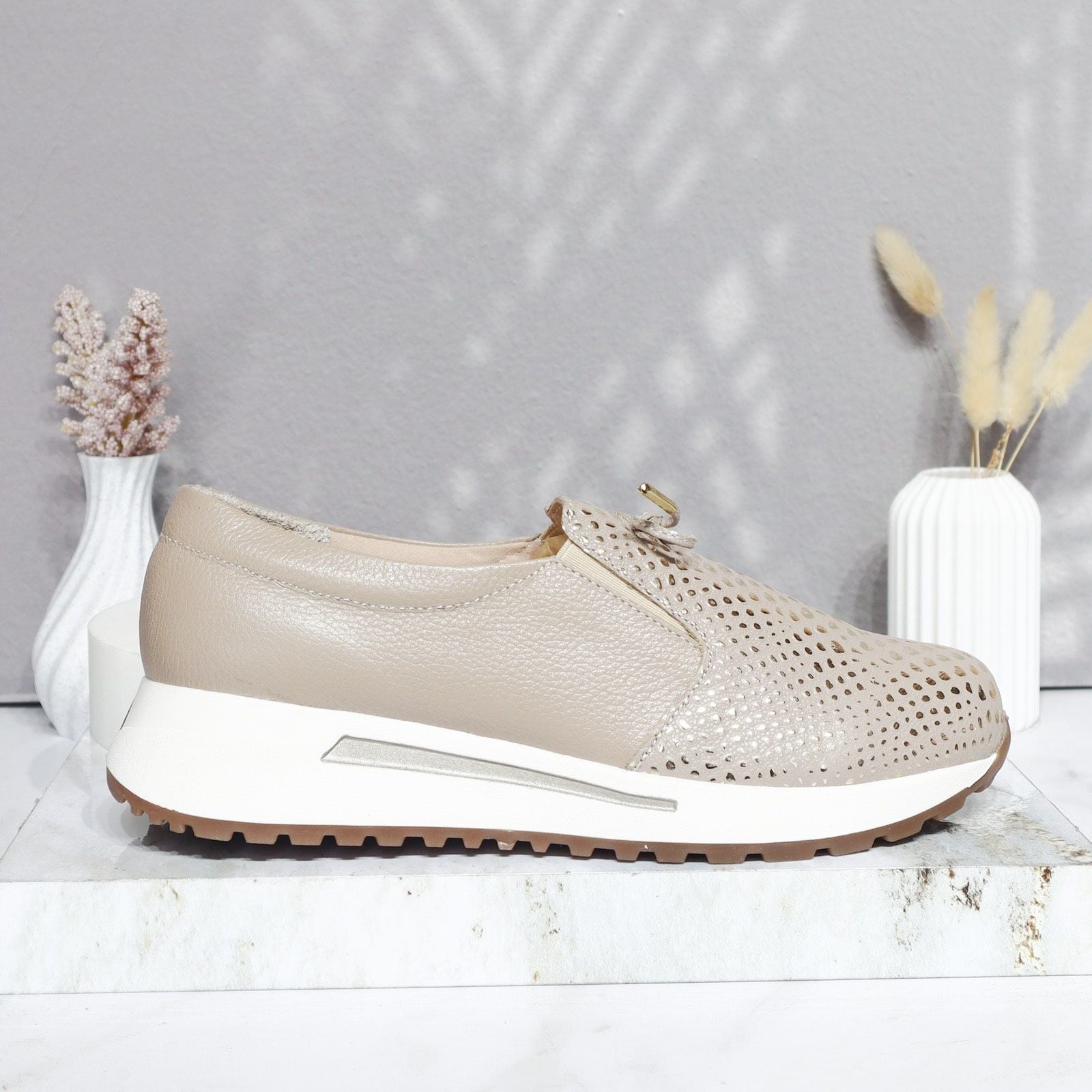 Mocasin taupe x folia cuero para mujer H-NANCY