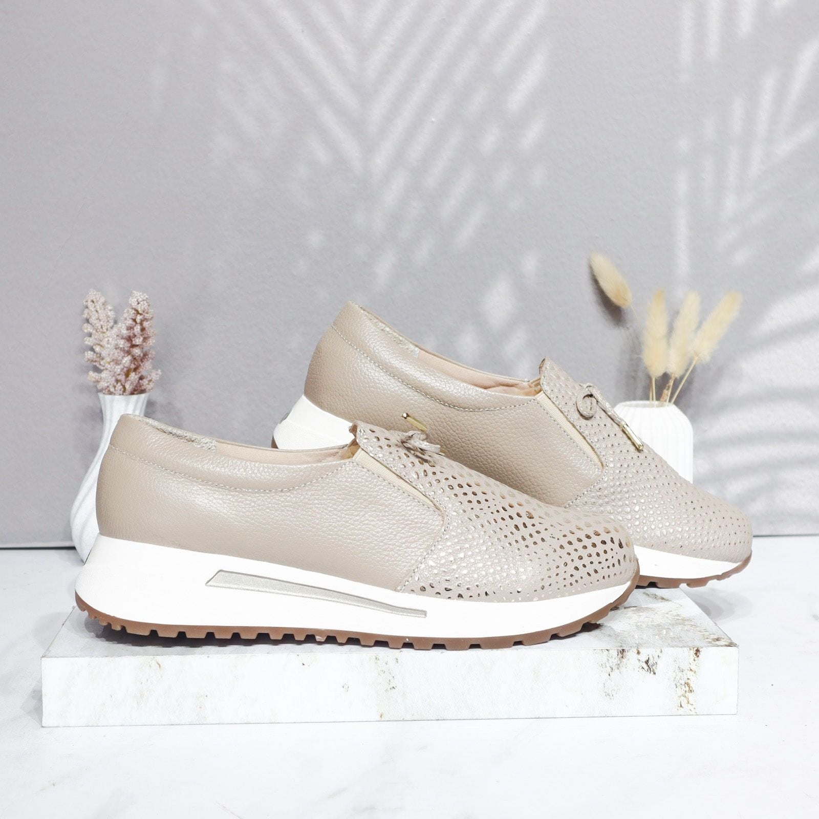 Mocasin taupe x folia cuero para mujer H-NANCY