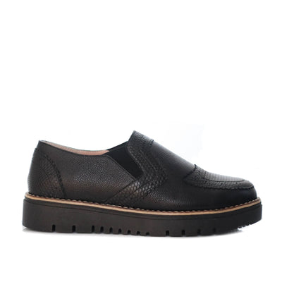 Mocasin negro cuero para mujer H-SOFIA