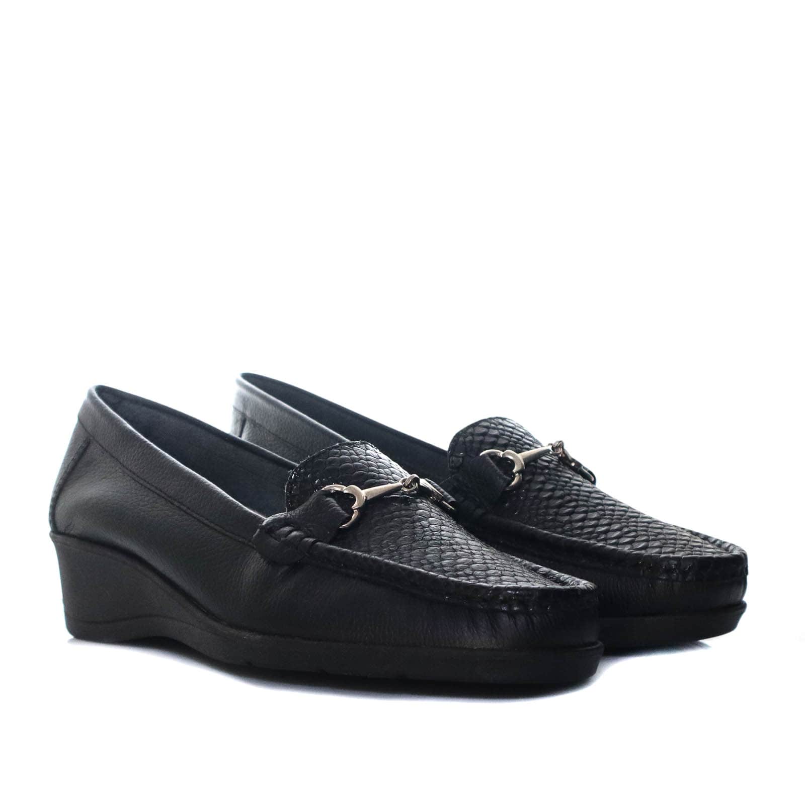 Mocasin negro cuero para mujer SOFIA-Z426
