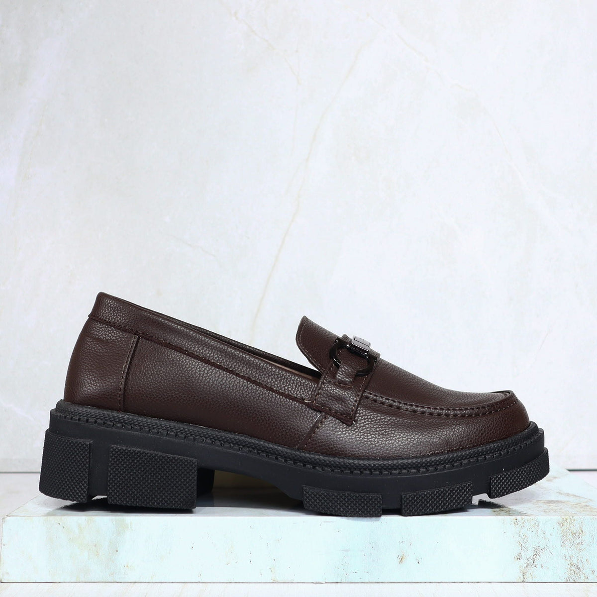 Mocasin cafe para mujer 472-Z284