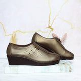 Mocasin cafe metal para mujer RO0875