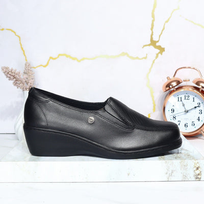Mocasin negro para mujer RO2637