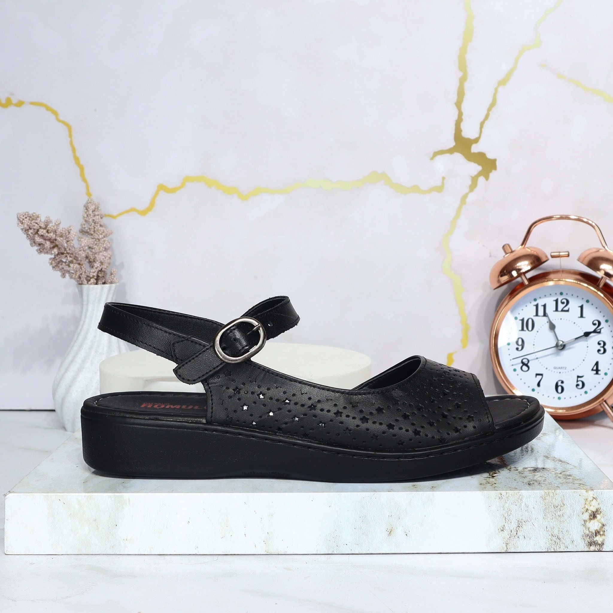 Romulo sandalia negro para mujer RO5054