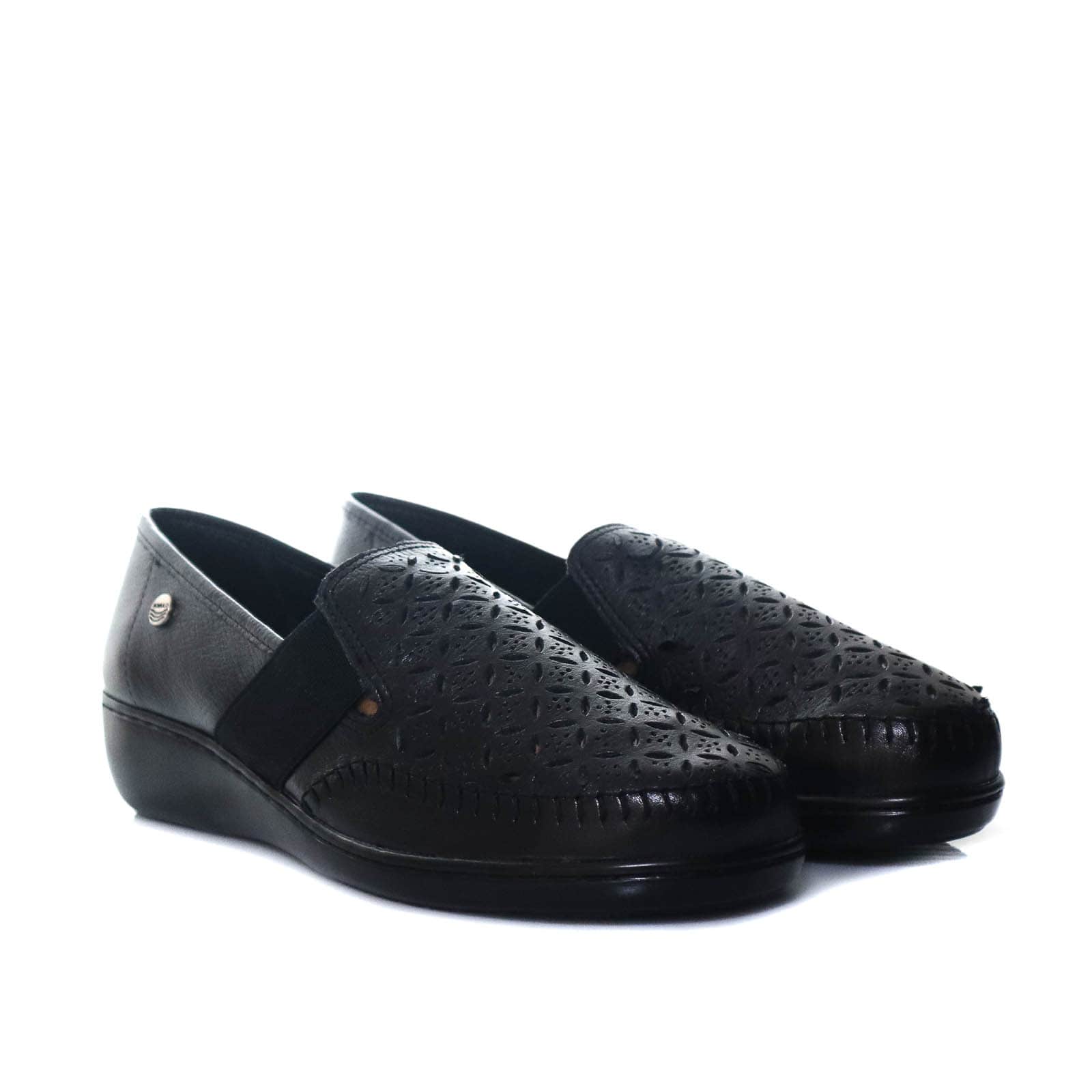 Romulo cerrado negro para mujer RO3793