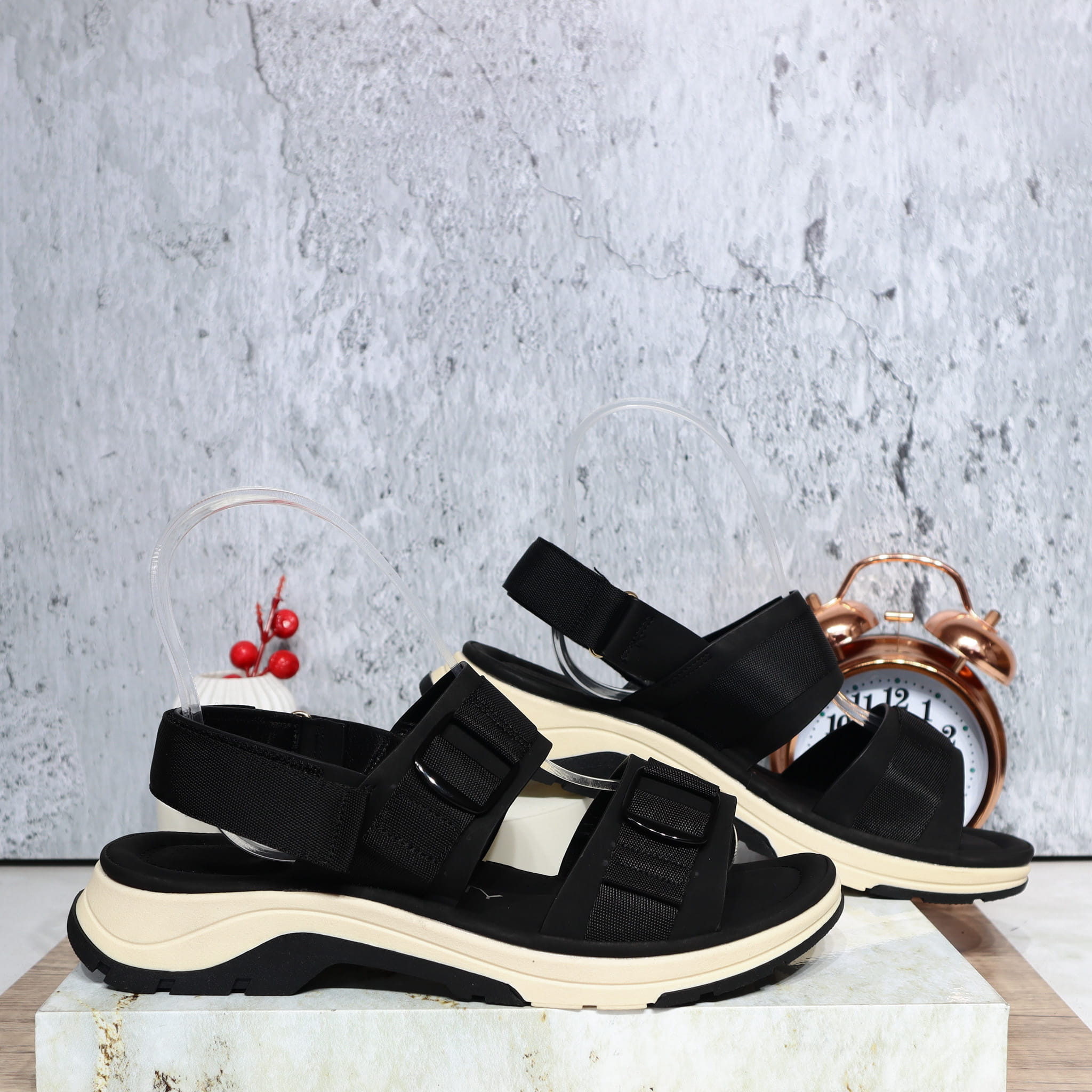 Sandalia negro para mujer 257842-Z717