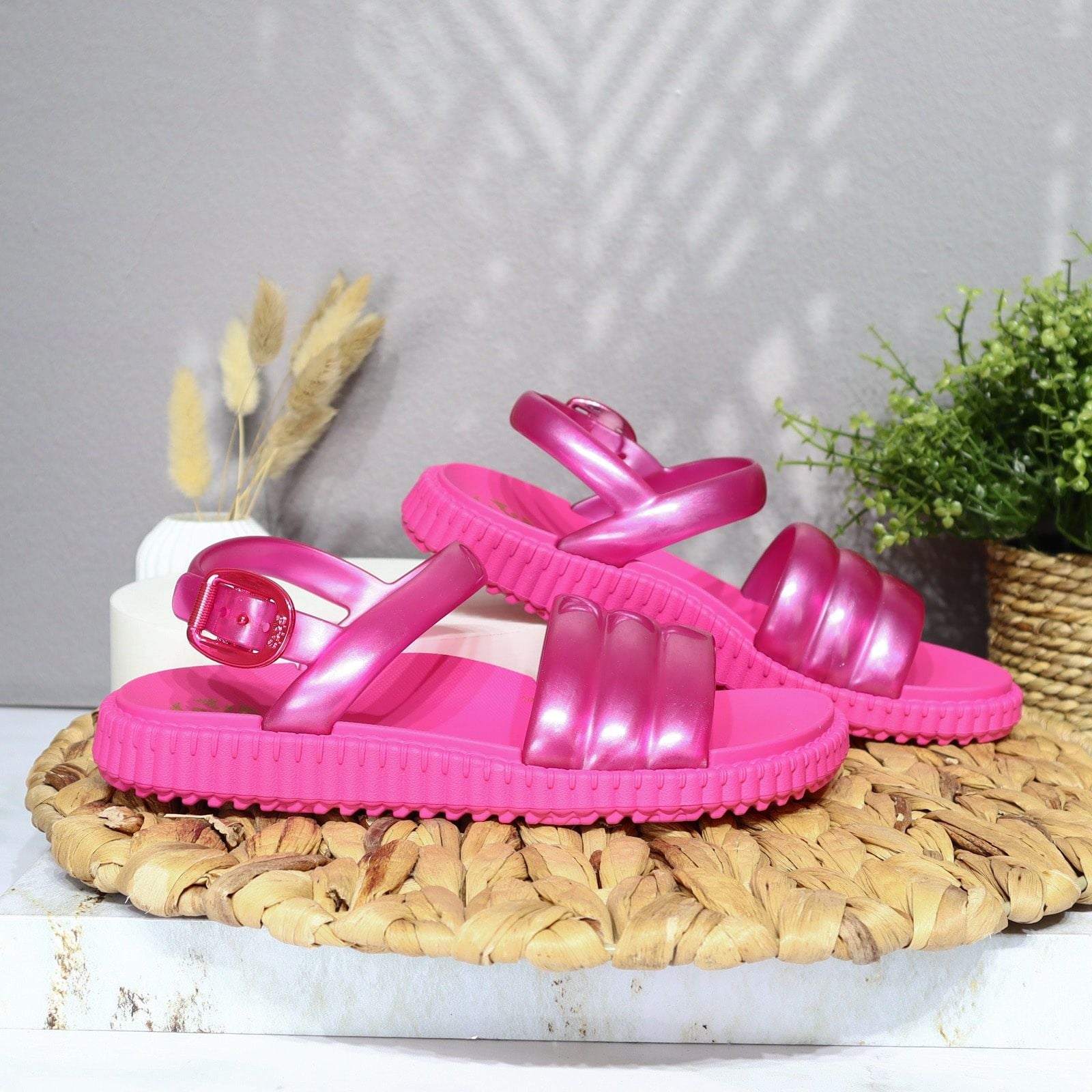 niña fucsia para niña VTN83803