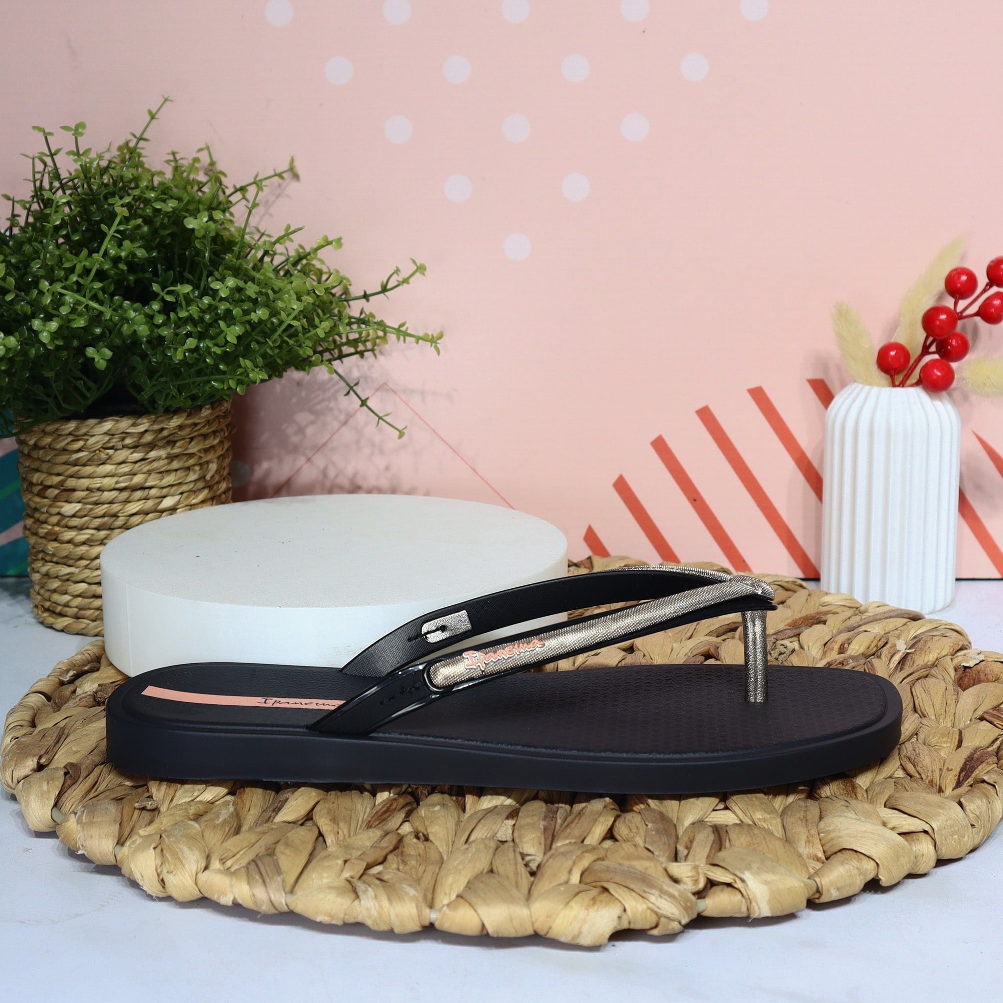 Ipanema negro x oro rosa para mujer VT27445