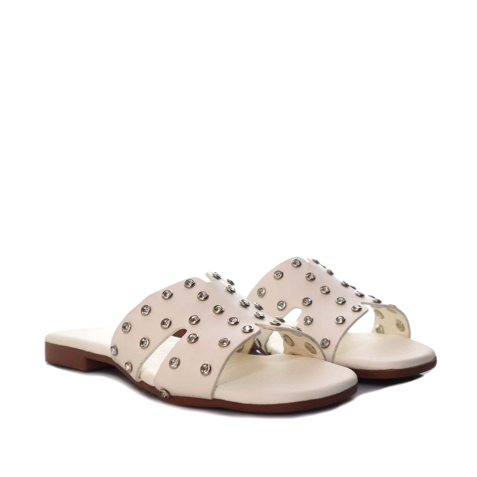 Sandalia plana talco x plata para mujer 105-Z43