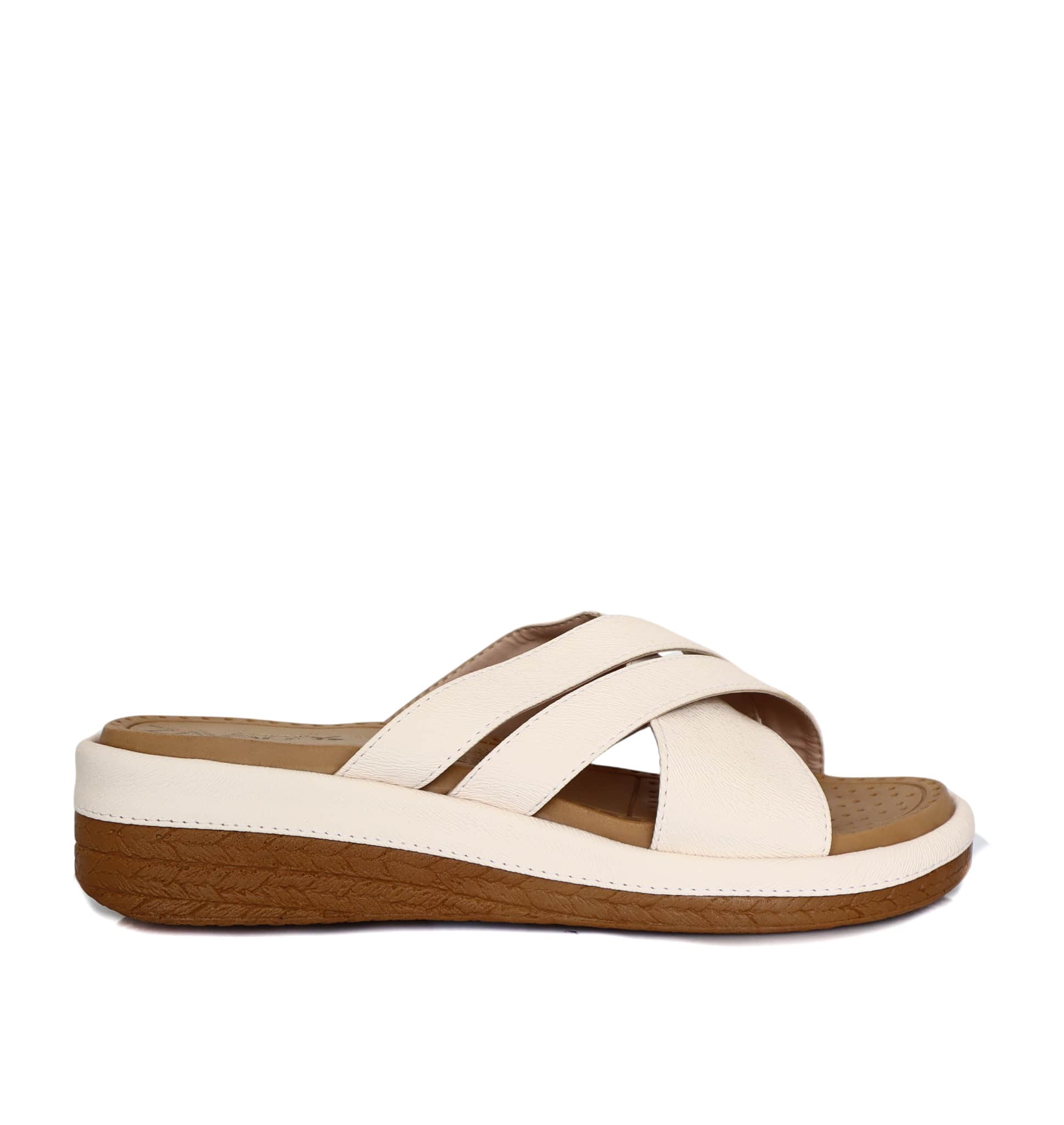 Plataforma baja crema para mujer 1057-Z431