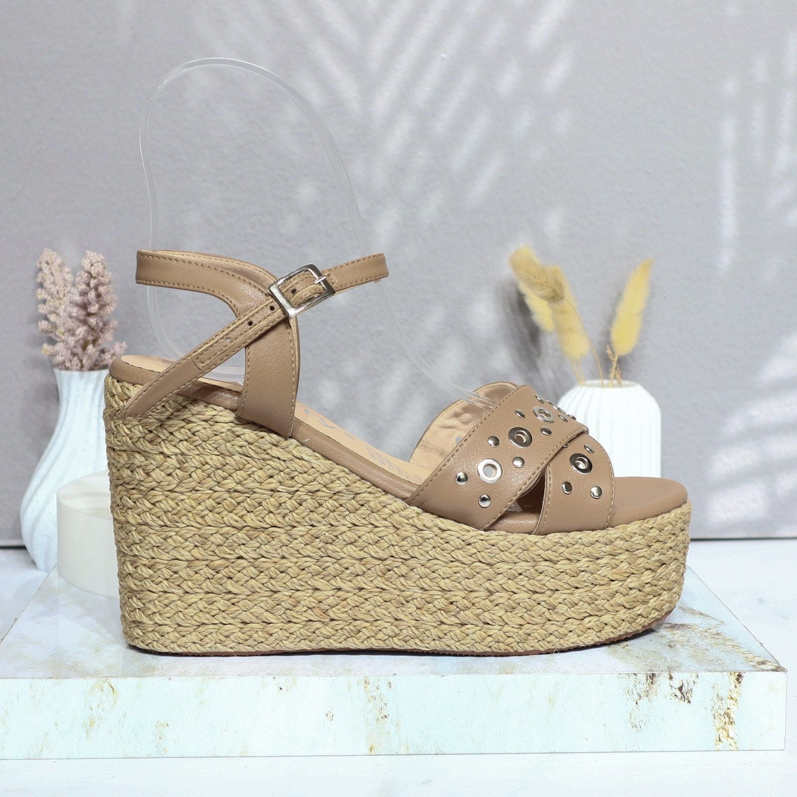 Plataforma alta taupe para mujer 1932-Z101