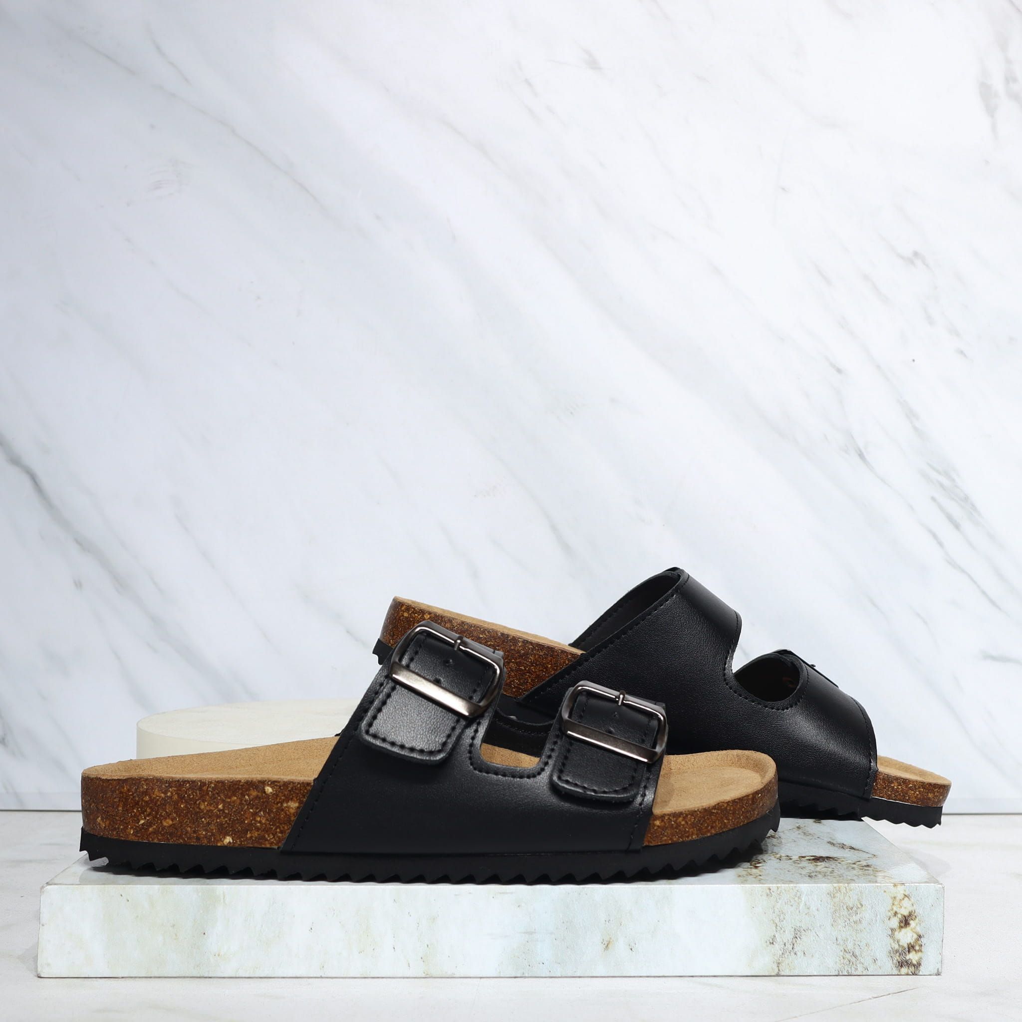 Sandalia canoa negro para mujer 251610-Z718