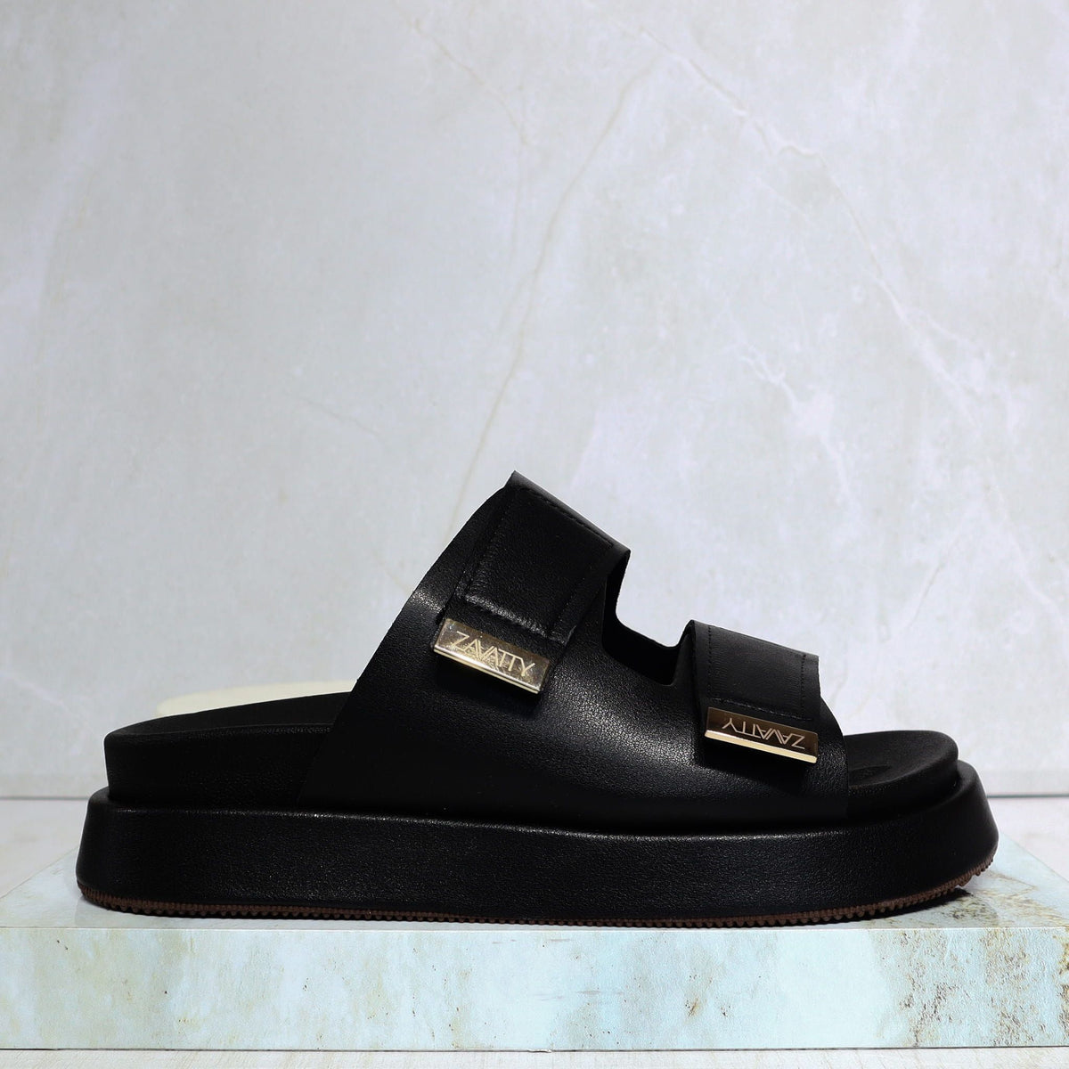 Sandalia canoa negro para mujer 26047-Z43