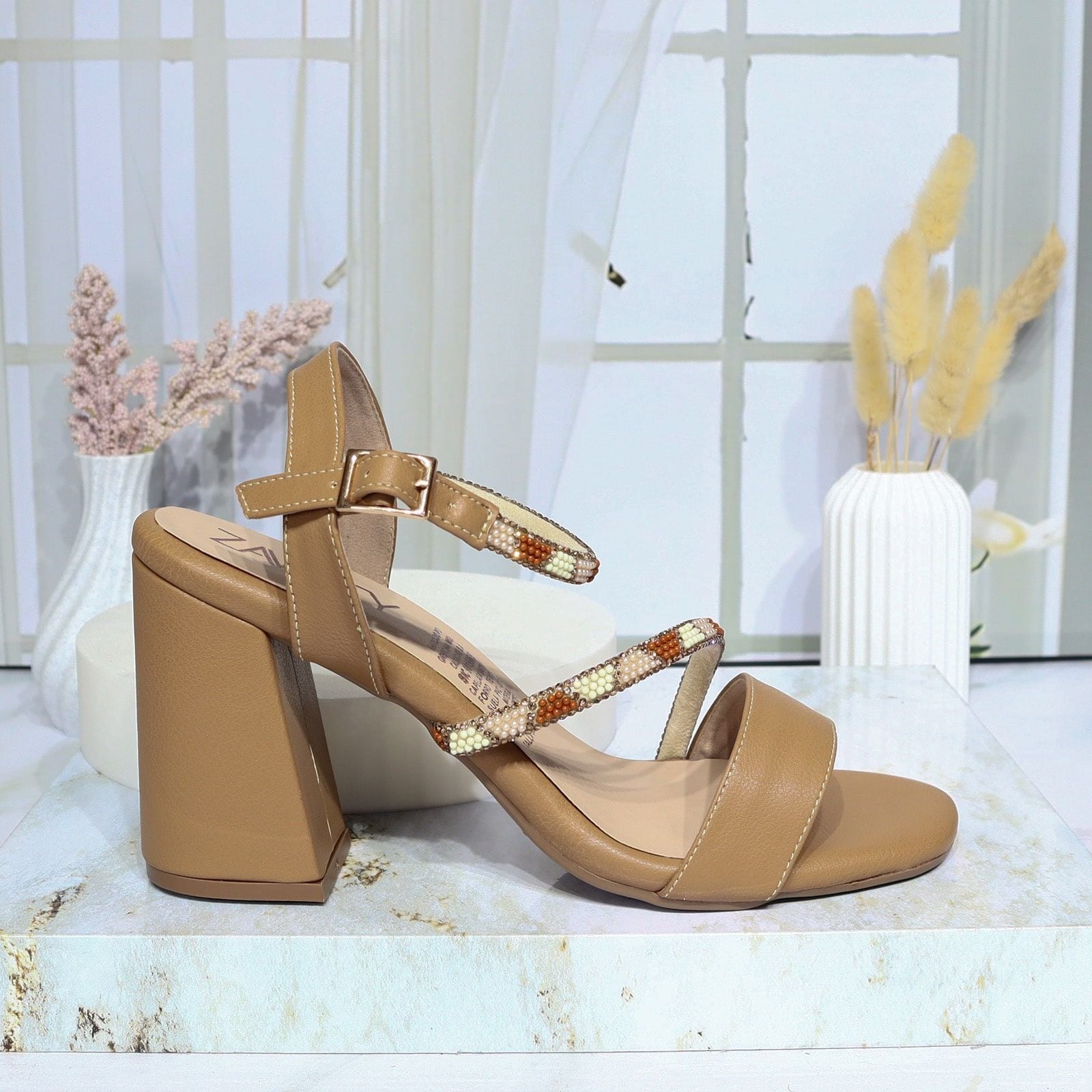 Sandalia tacon amaretto para mujer 2708-Z148