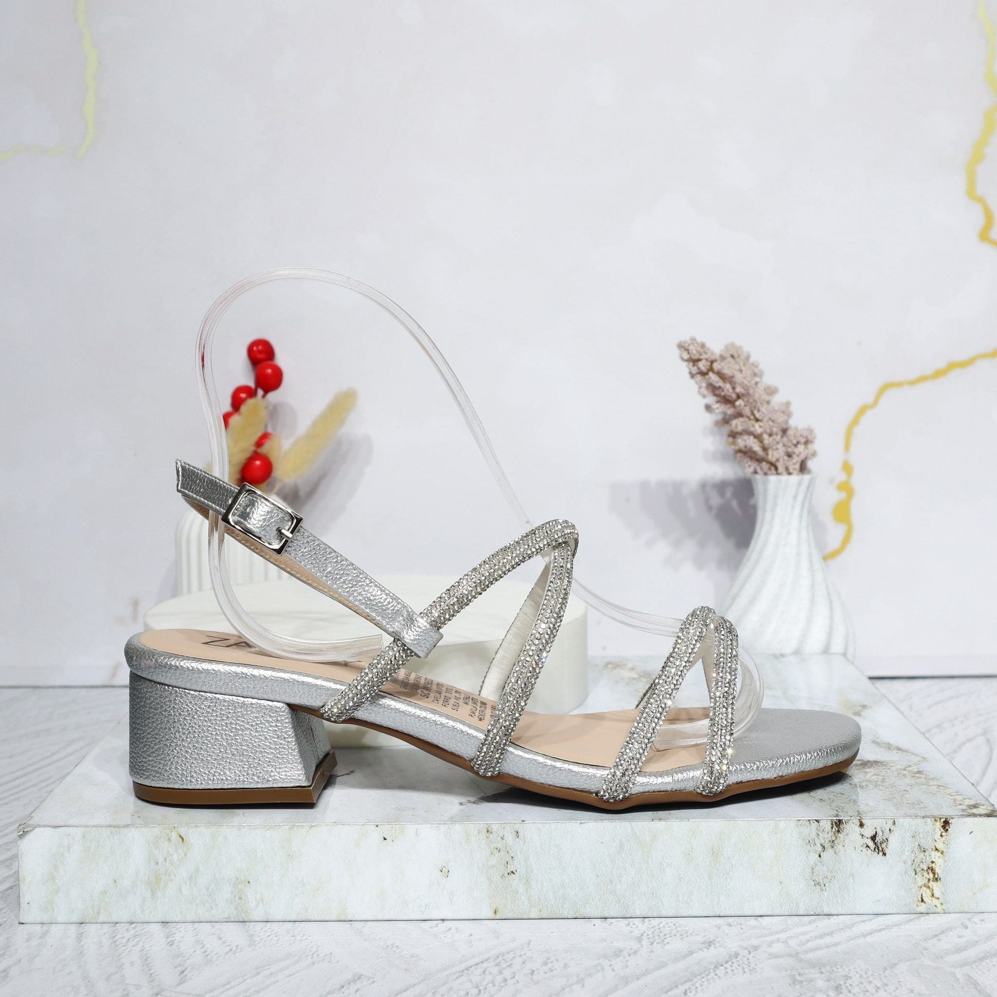 Sandalia tacon plata para mujer 2730-Z148